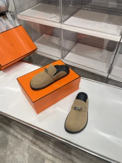 Alternative view of HERMES Slides Suede Leather Tan-Silver EU35-44 B30202609110906