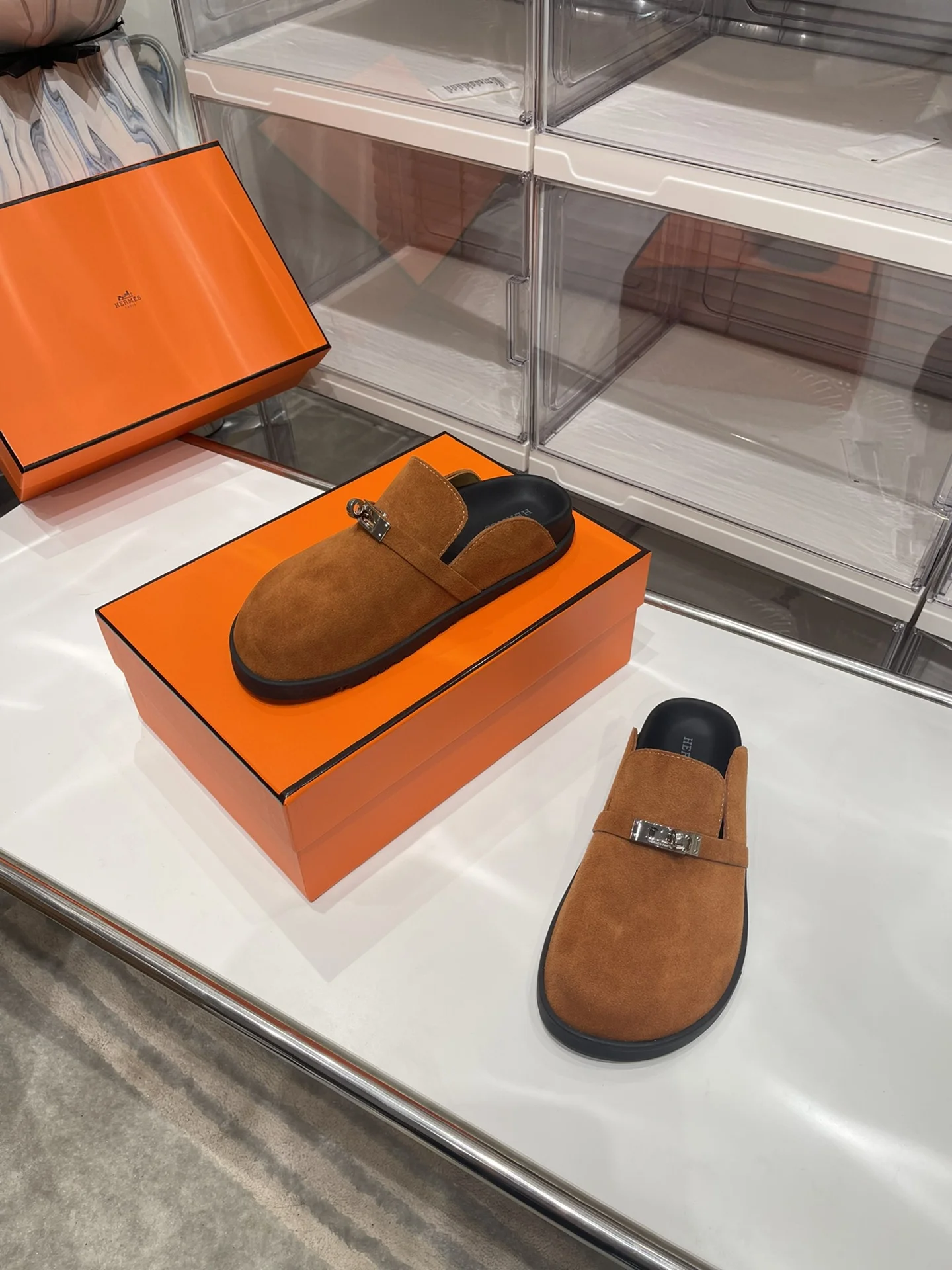 HERMES Slippers Suede Leather Brown-Silver EU35-44 B30202609110908 - Image 2