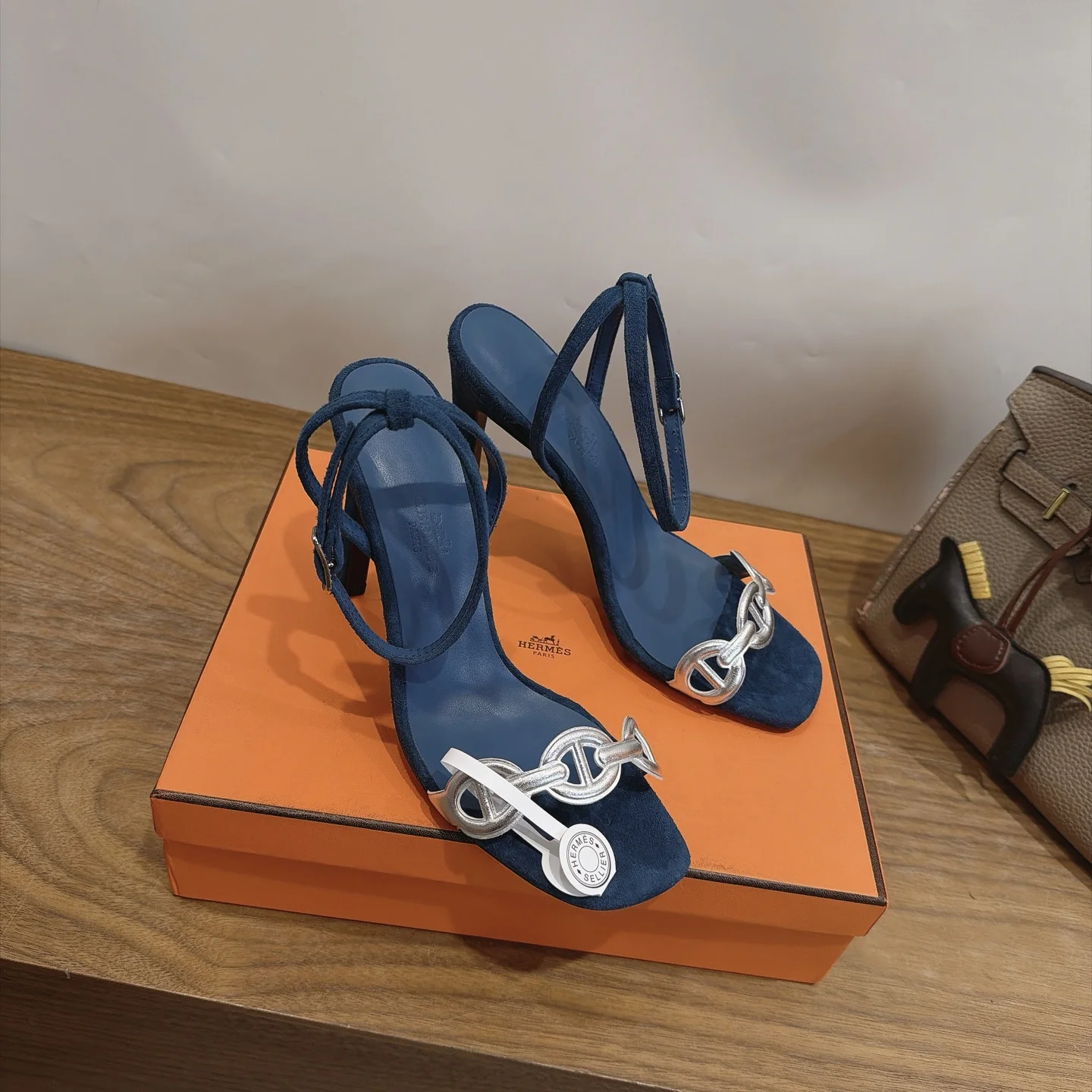 HERMES Sneakers Blue-Silver C40202609111465 - Image 5