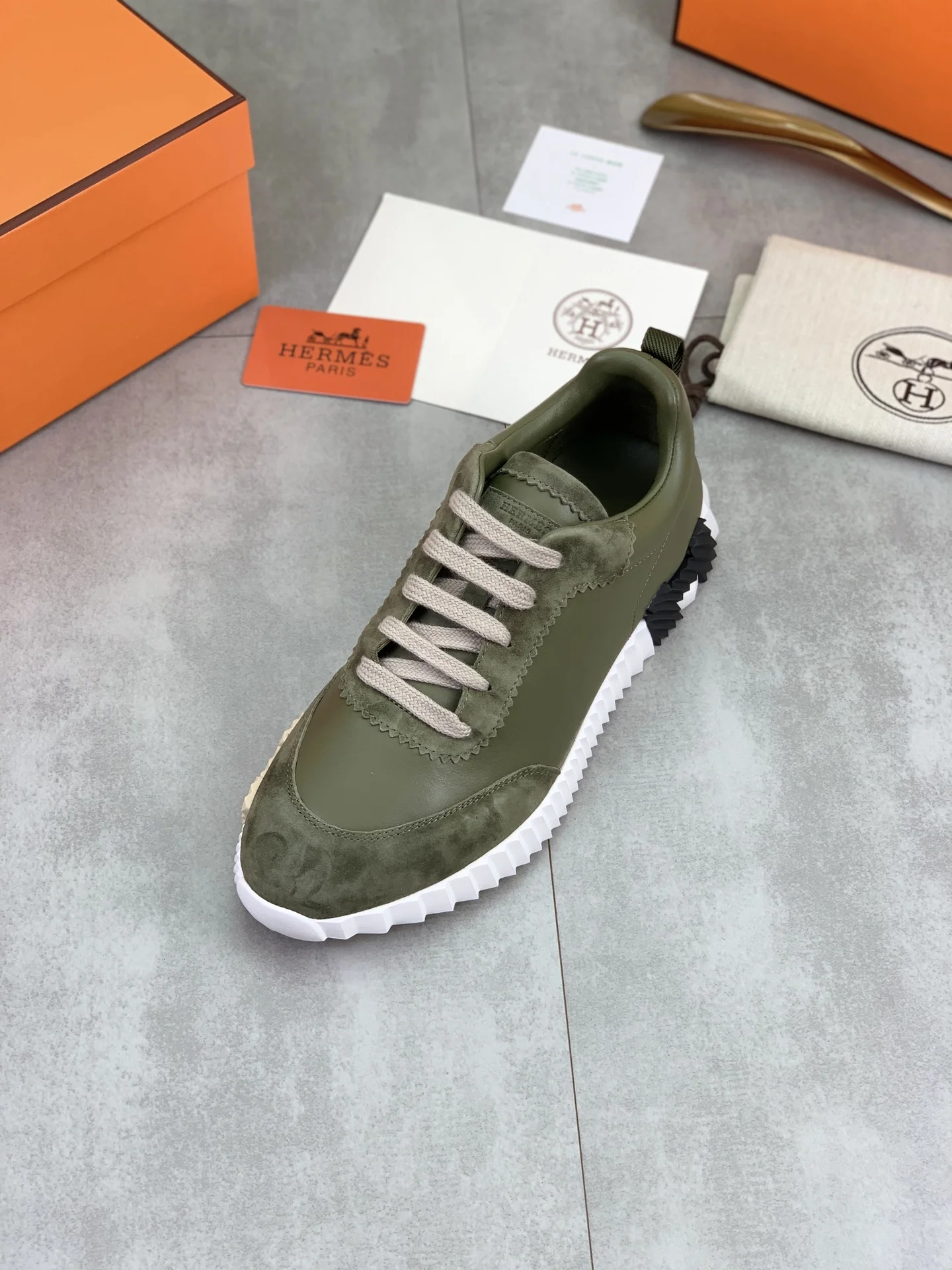 HERMES Sneakers Leather Green-Black EU39-45 C40202609110980 - Image 4