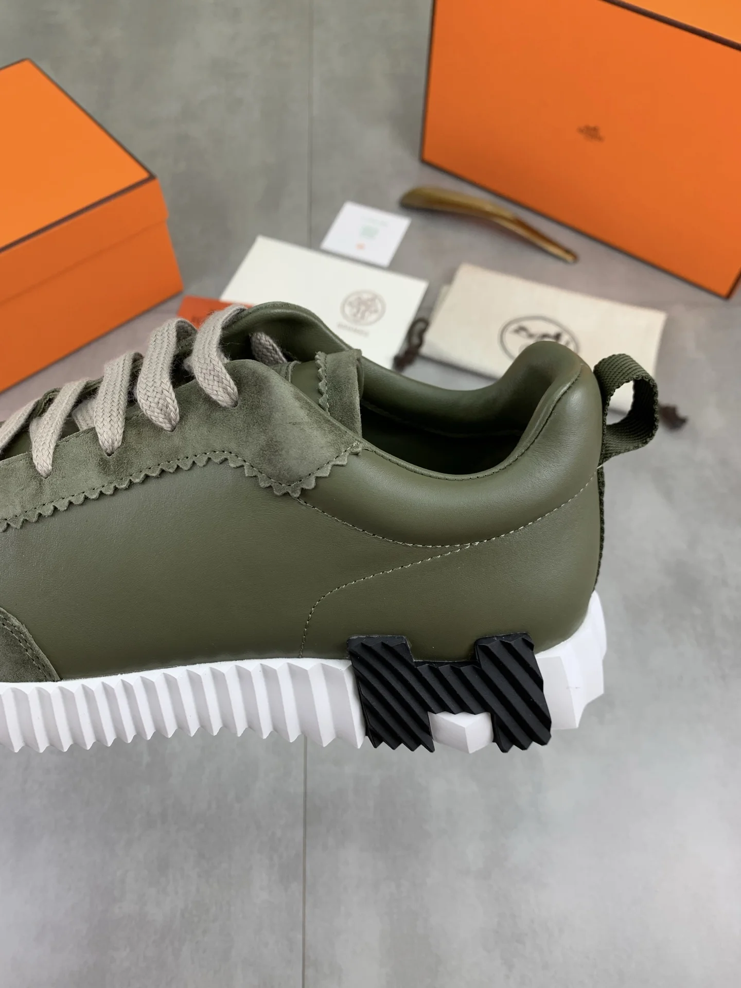 HERMES Sneakers Leather Green-Black EU39-45 C40202609110980 - Image 7