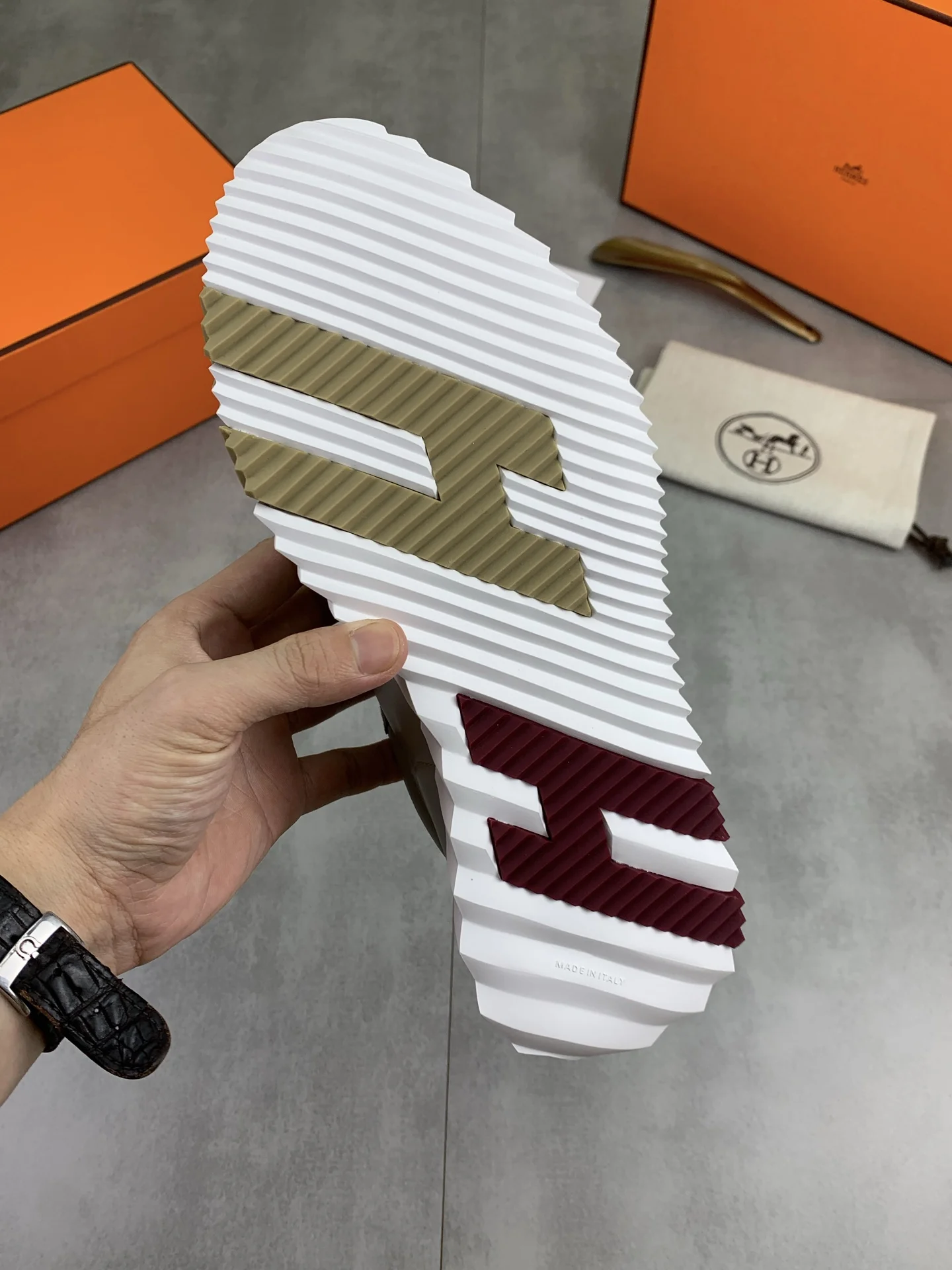 HERMES Sneakers Technical Leather Beige-Burgundy EU39-45 C40202609110970 - Image 8