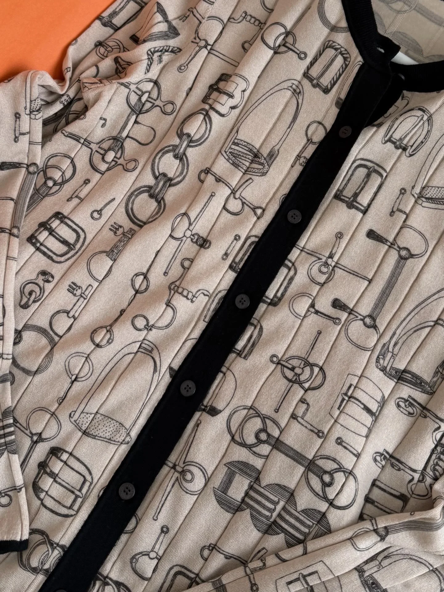 HERMES Sweaters Beige-Black S-L B90202609063091 - Image 5