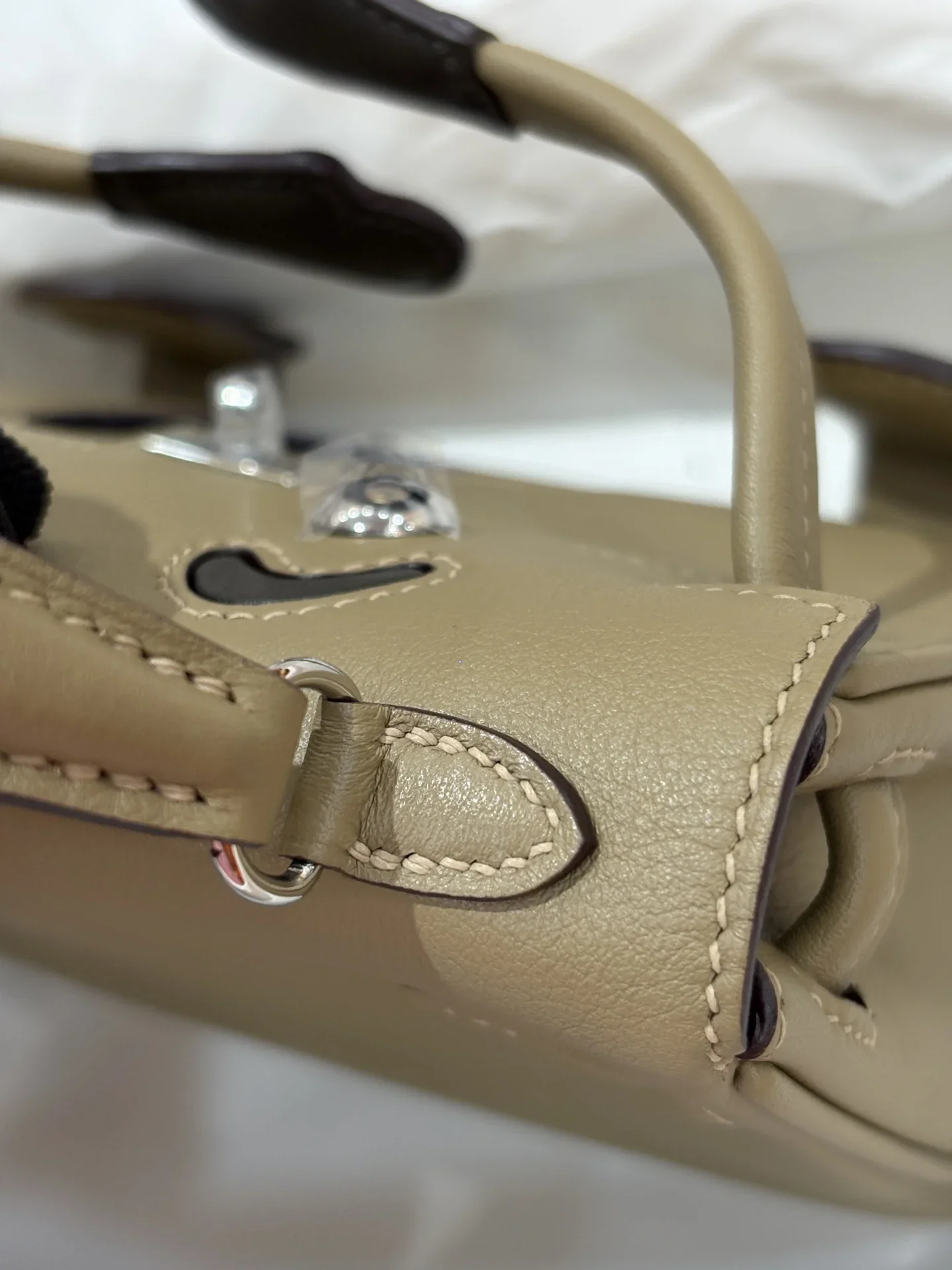 HERMES Top Handle Bags Beige-Gray 16CM A350202609090237 - Image 6