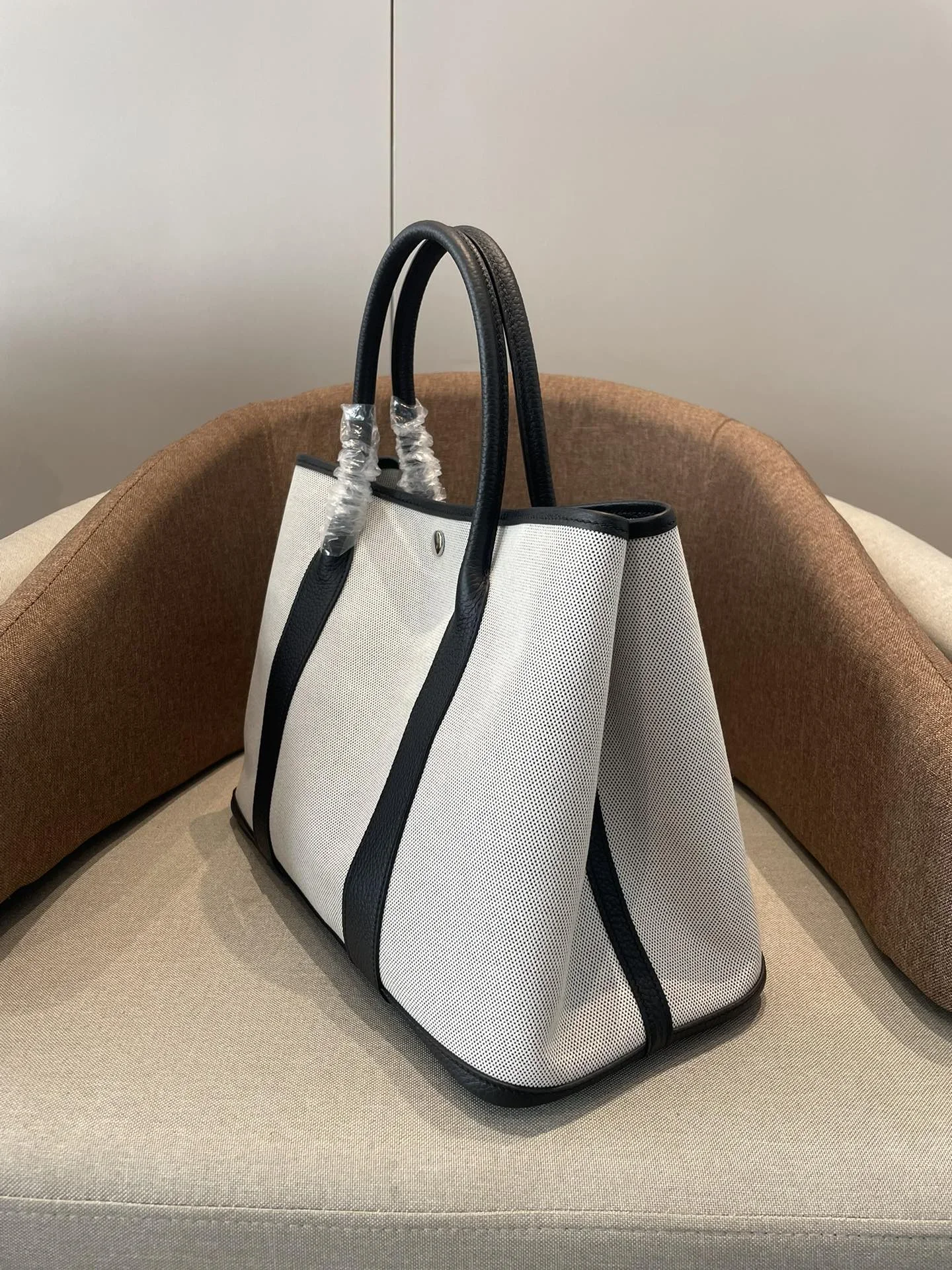HERMES Top Handle Bags Canvas Leather White-Black 30CM-36CM A000202609090290 - Image 2
