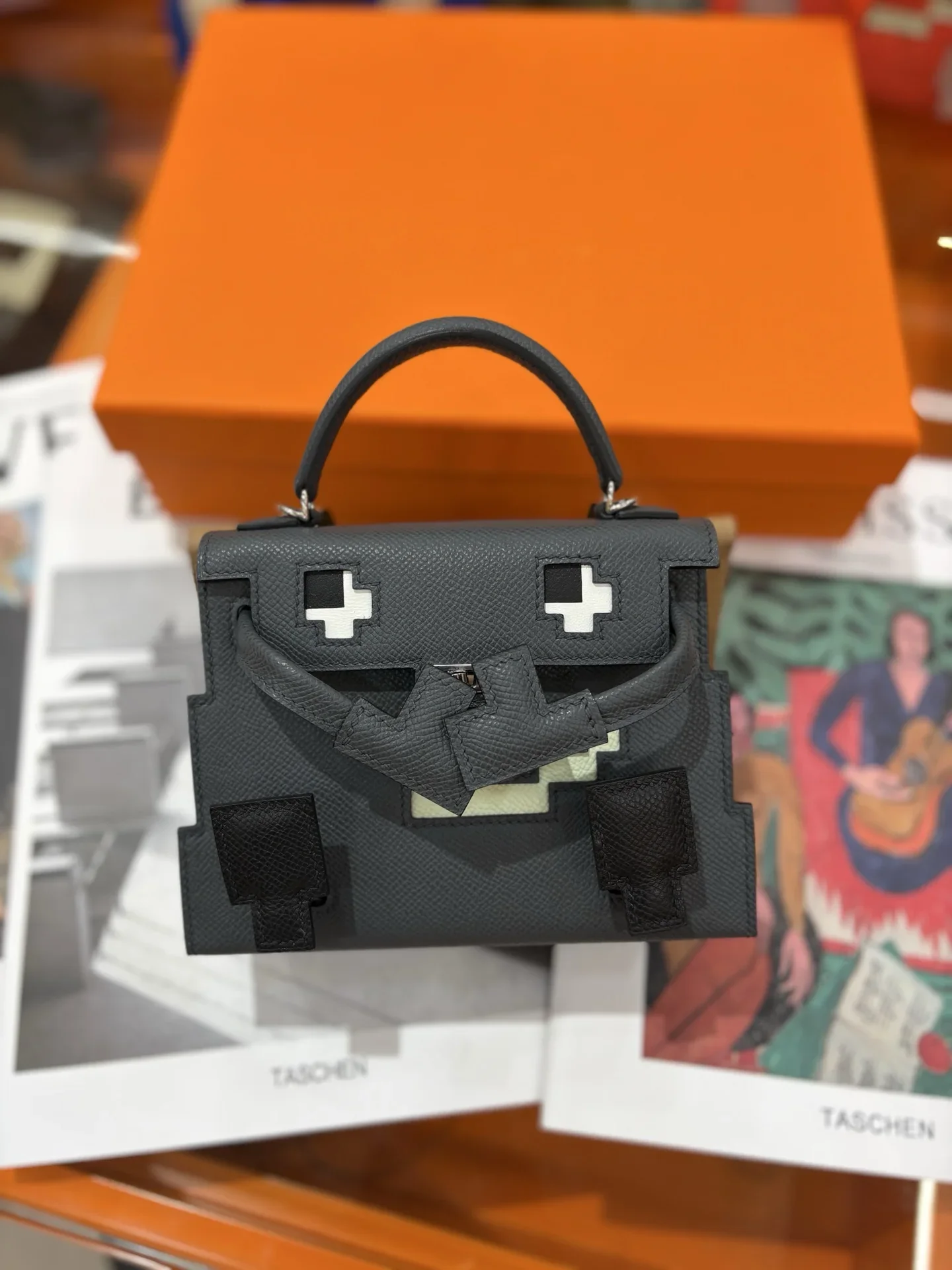 HERMES Top Handle Bags Gray-Black A450202609090235 - Image 3