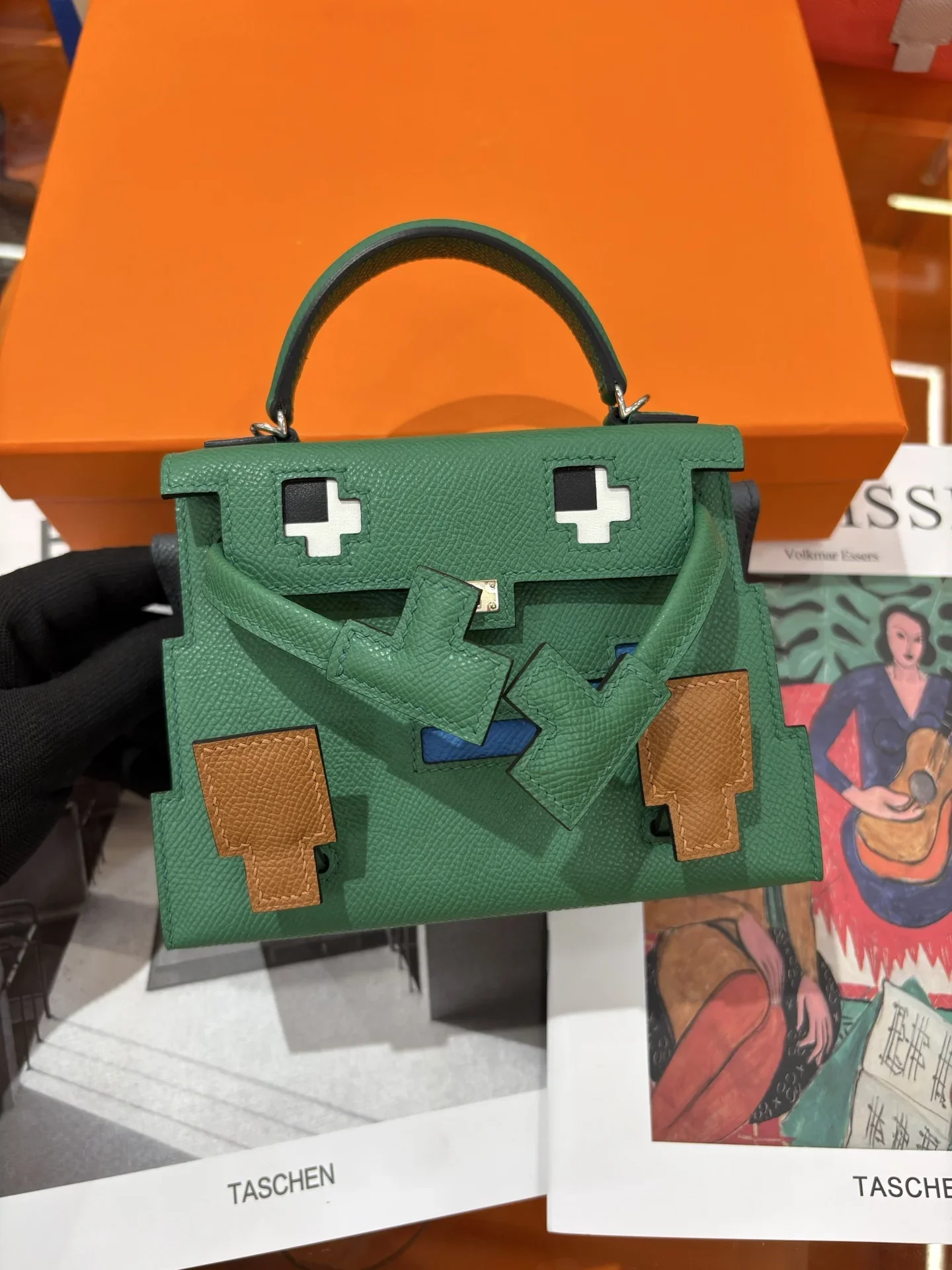 HERMES Top Handle Bags Green-Brown A450202609090257 - Image 2