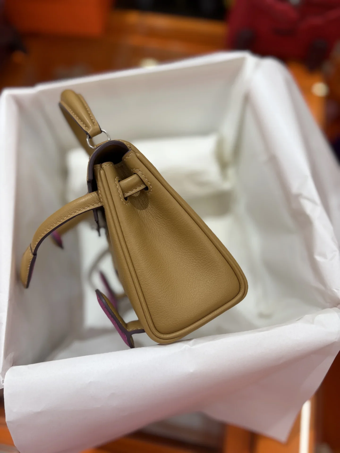 HERMES Top Handle Bags Tan-Pink A350202609090258 - Image 4