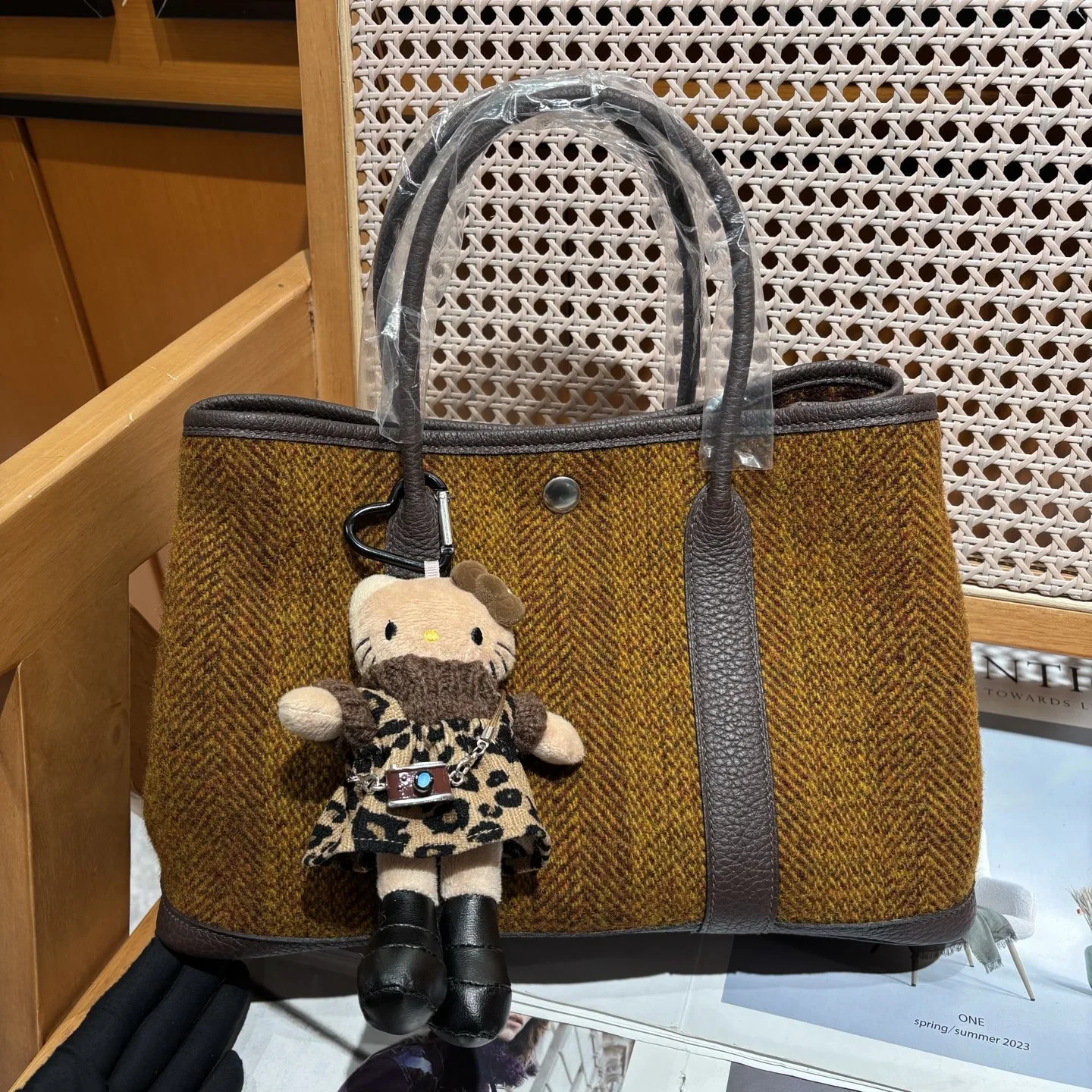 HERMES Totes Bags Brown-Gold A000202609090298 - Image 2