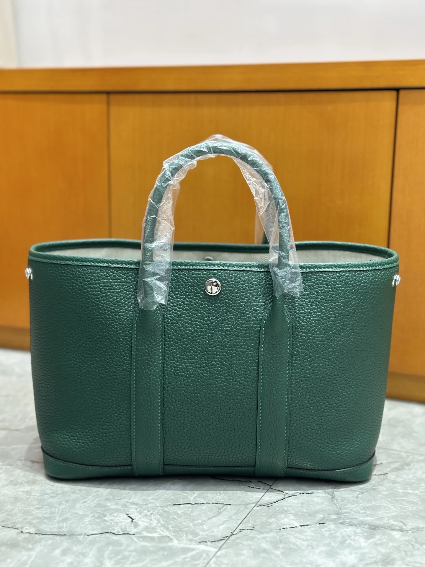 HERMES Totes Bags Leather Green 30CM I50202609090276