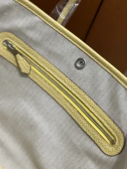 Alternative view of HERMES Totes Bags Leather Yellow 30CM I50202609090300