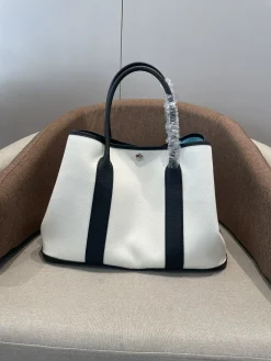 HERMES Totes Bags White-Black A000202609090291