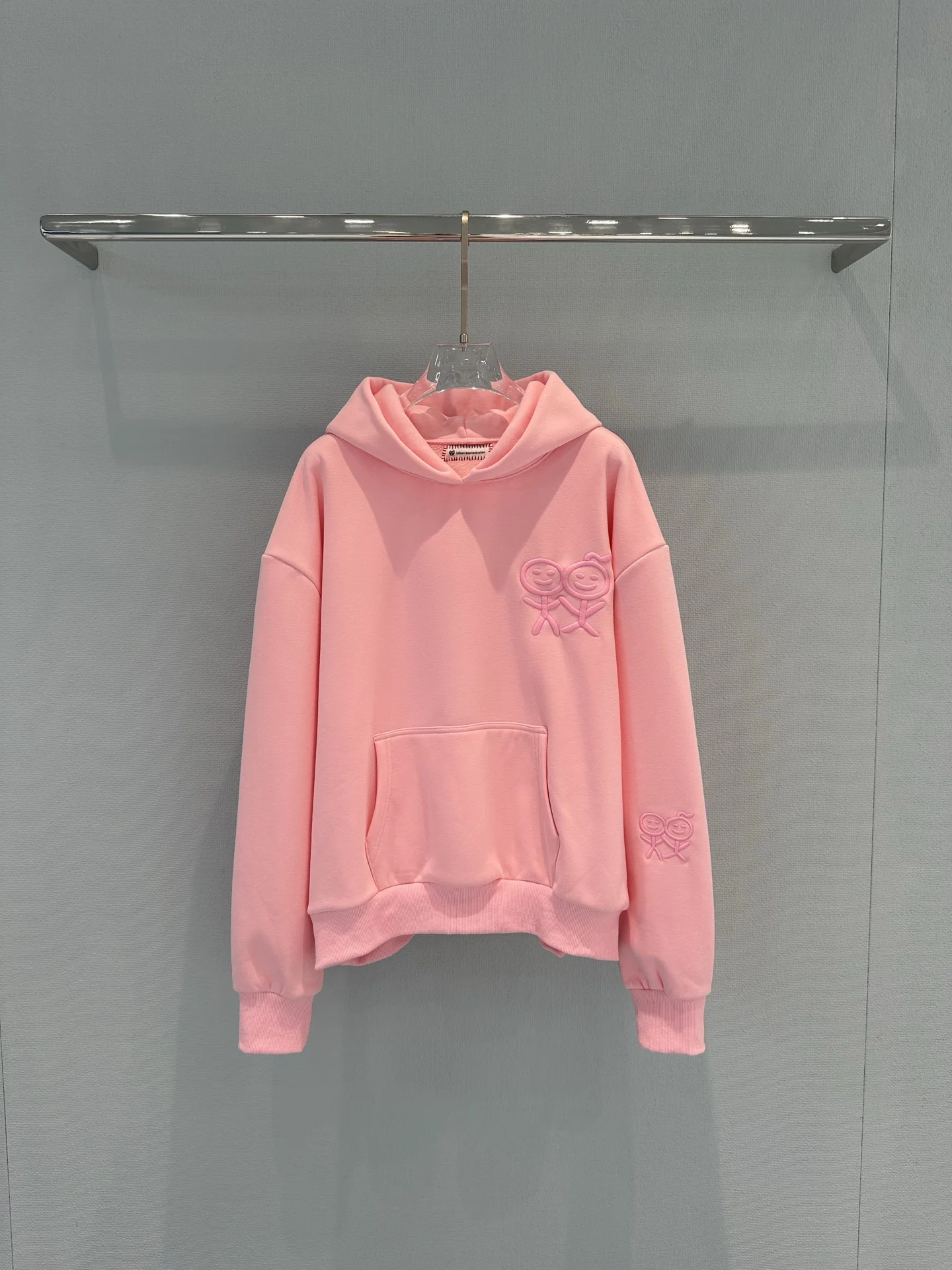 KAWS Sweaters Pink S-L B05202609060646