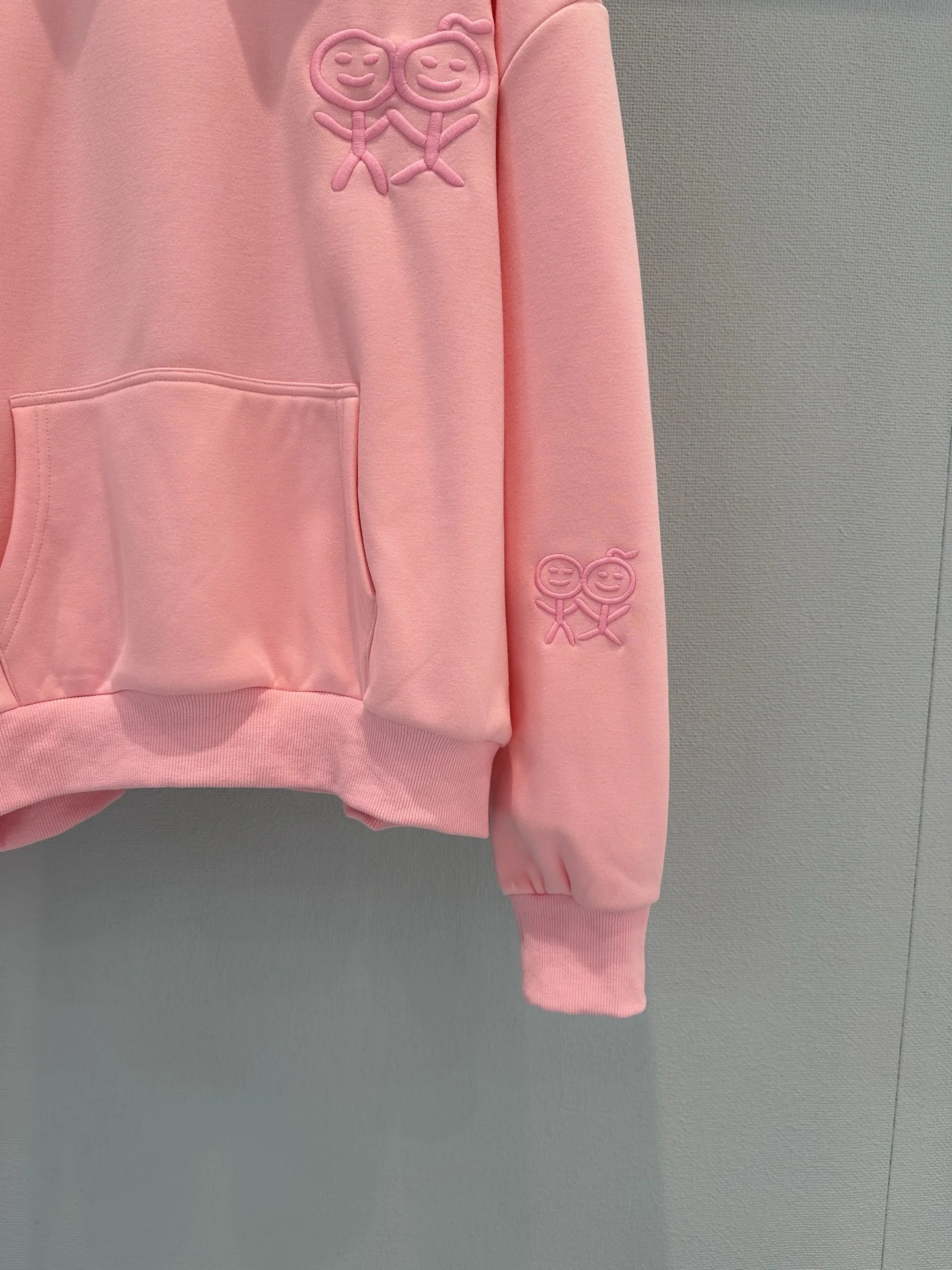 KAWS Sweaters Pink S-L B05202609060646 - Image 10