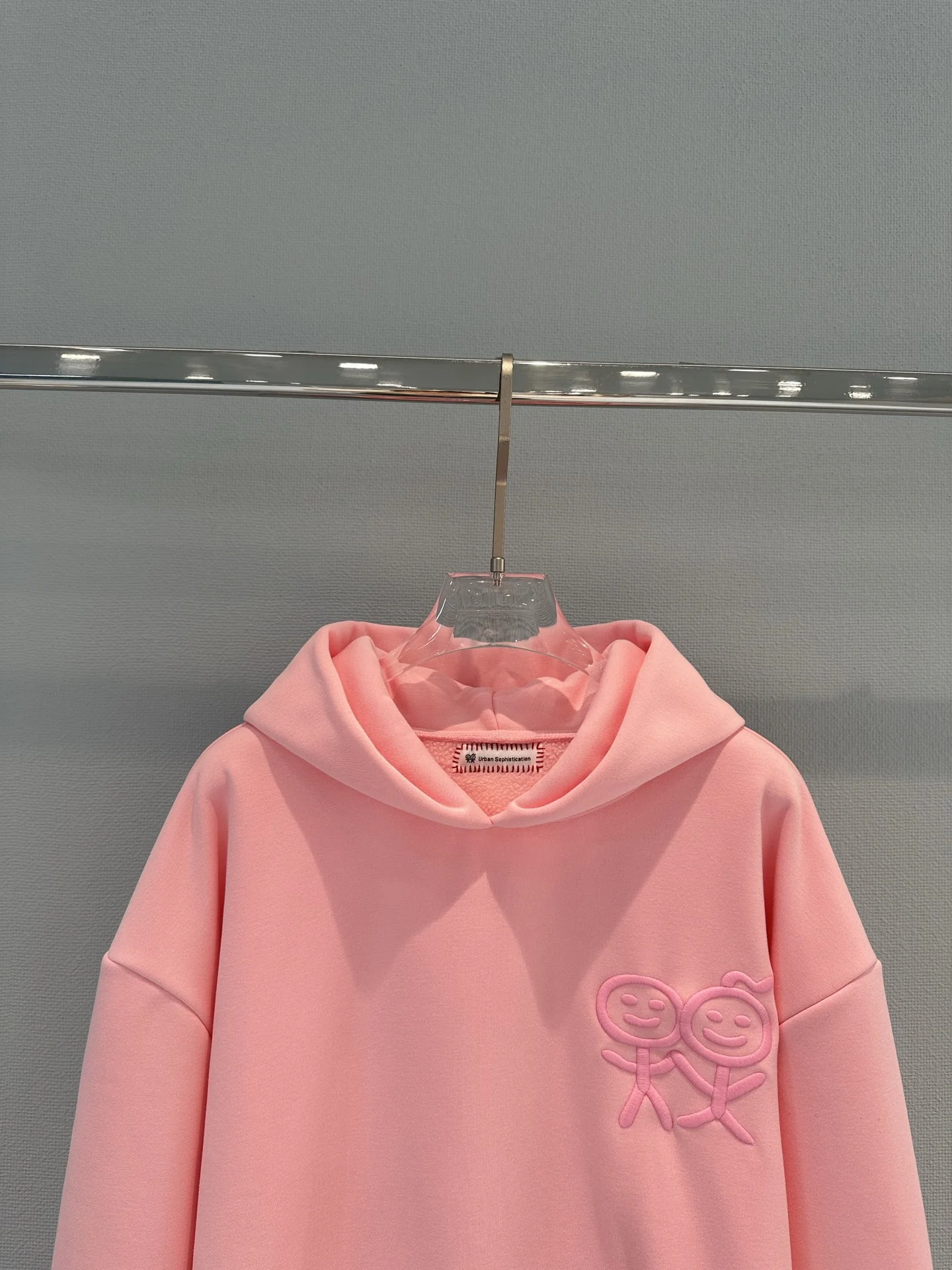 KAWS Sweaters Pink S-L B05202609060646 - Image 4