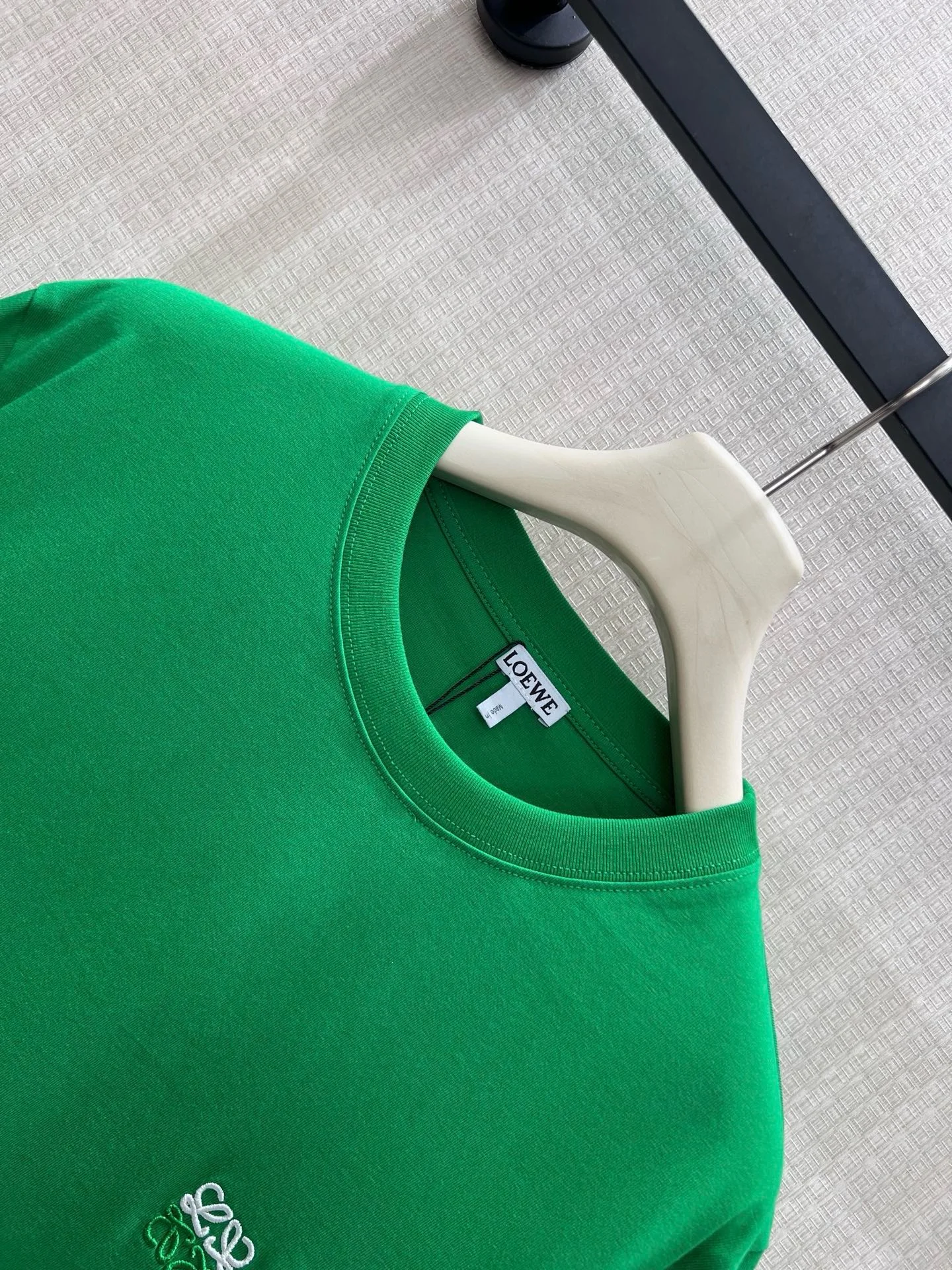 LOEWE T-shirts Green S-L A60202609063218 - Image 3