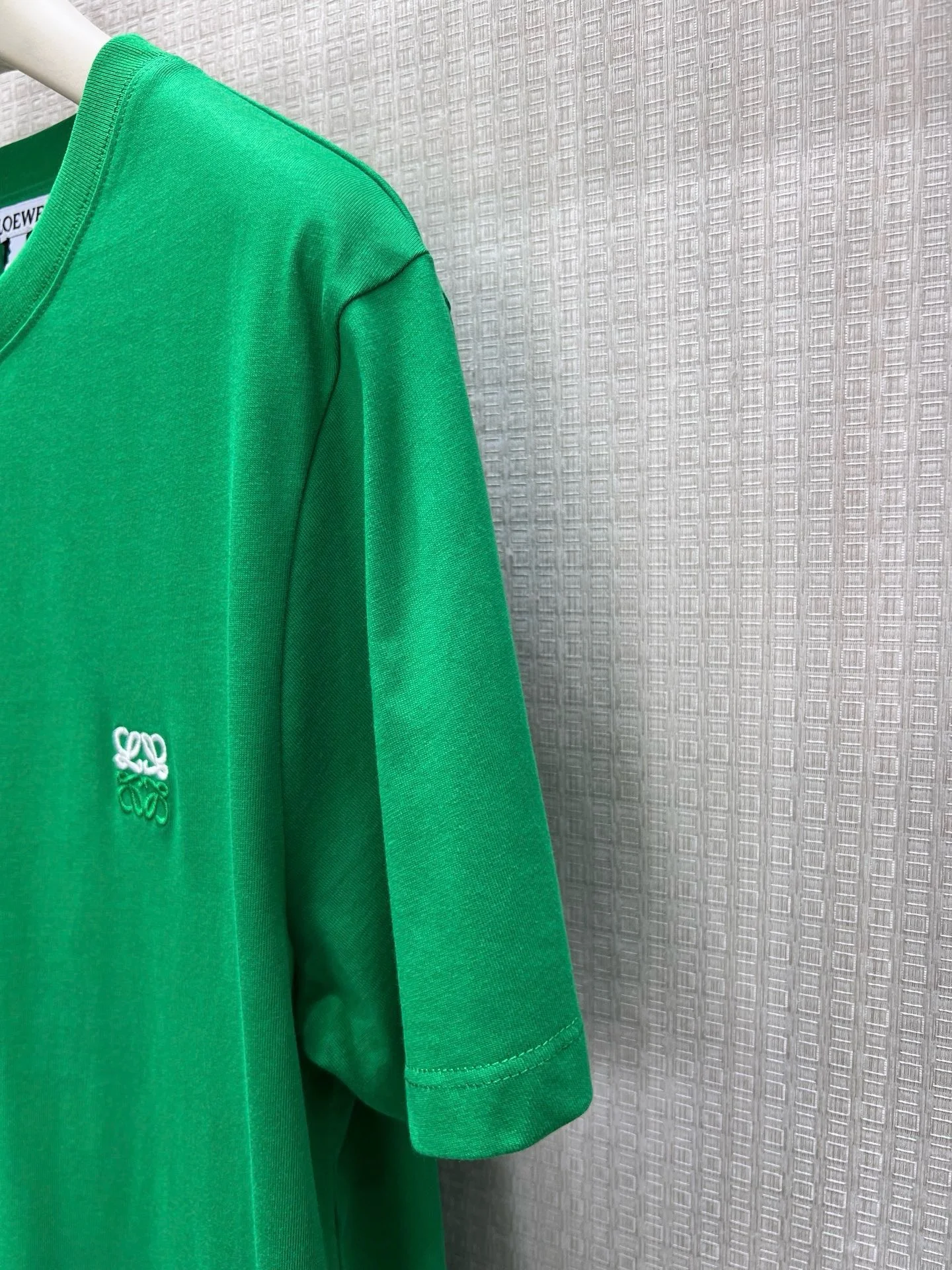 LOEWE T-shirts Green S-L A60202609063218 - Image 6