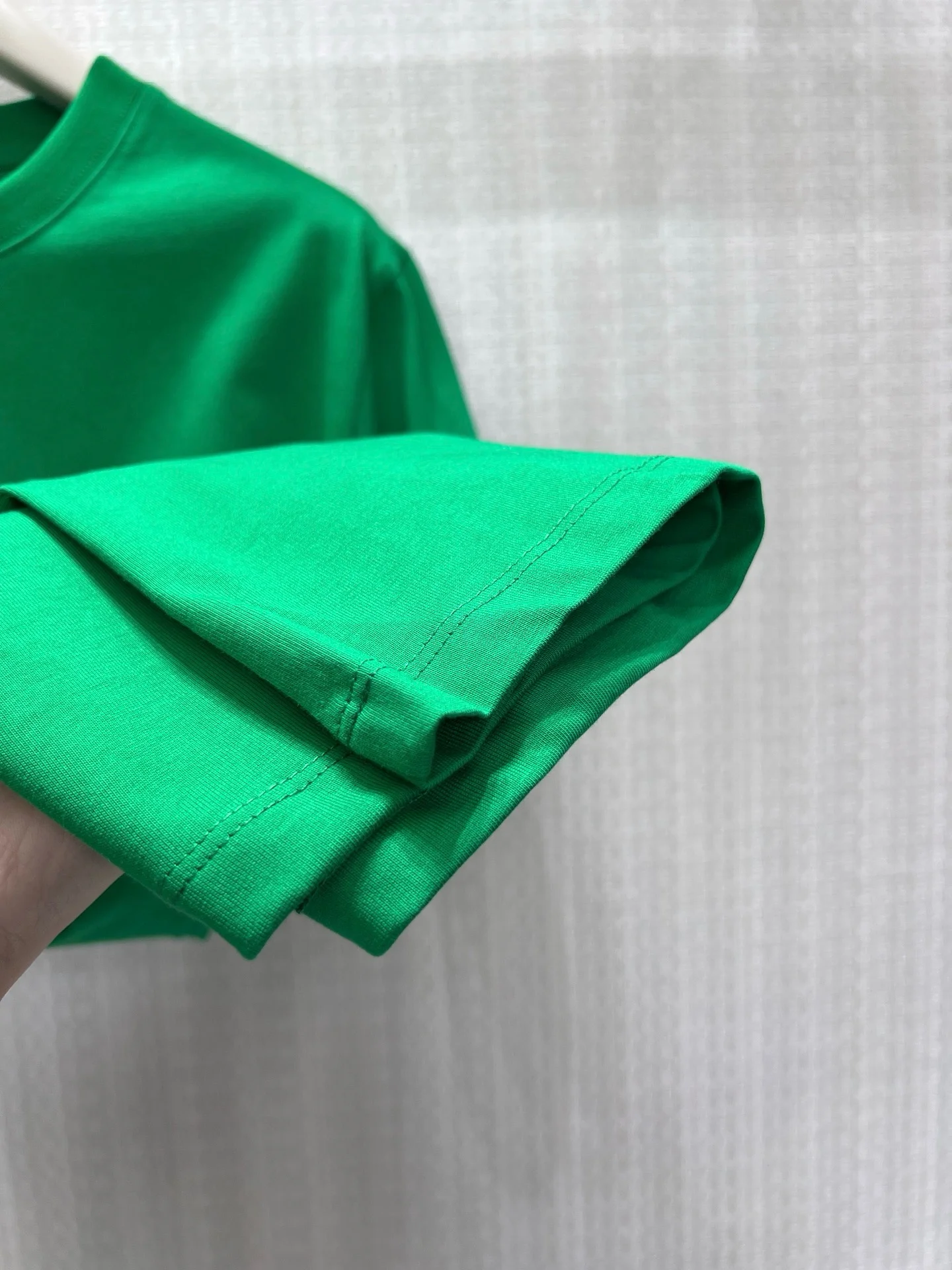 LOEWE T-shirts Green S-L A60202609063218 - Image 8