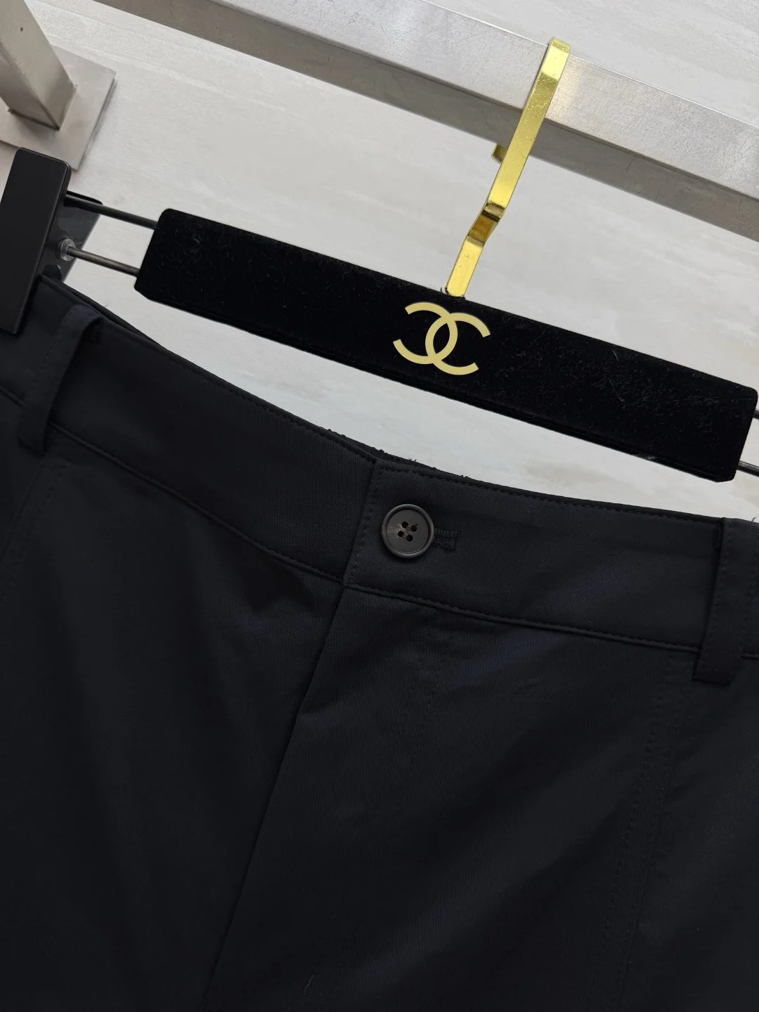 LOEWE Trousers Black S-L B80202609062605 - Image 3