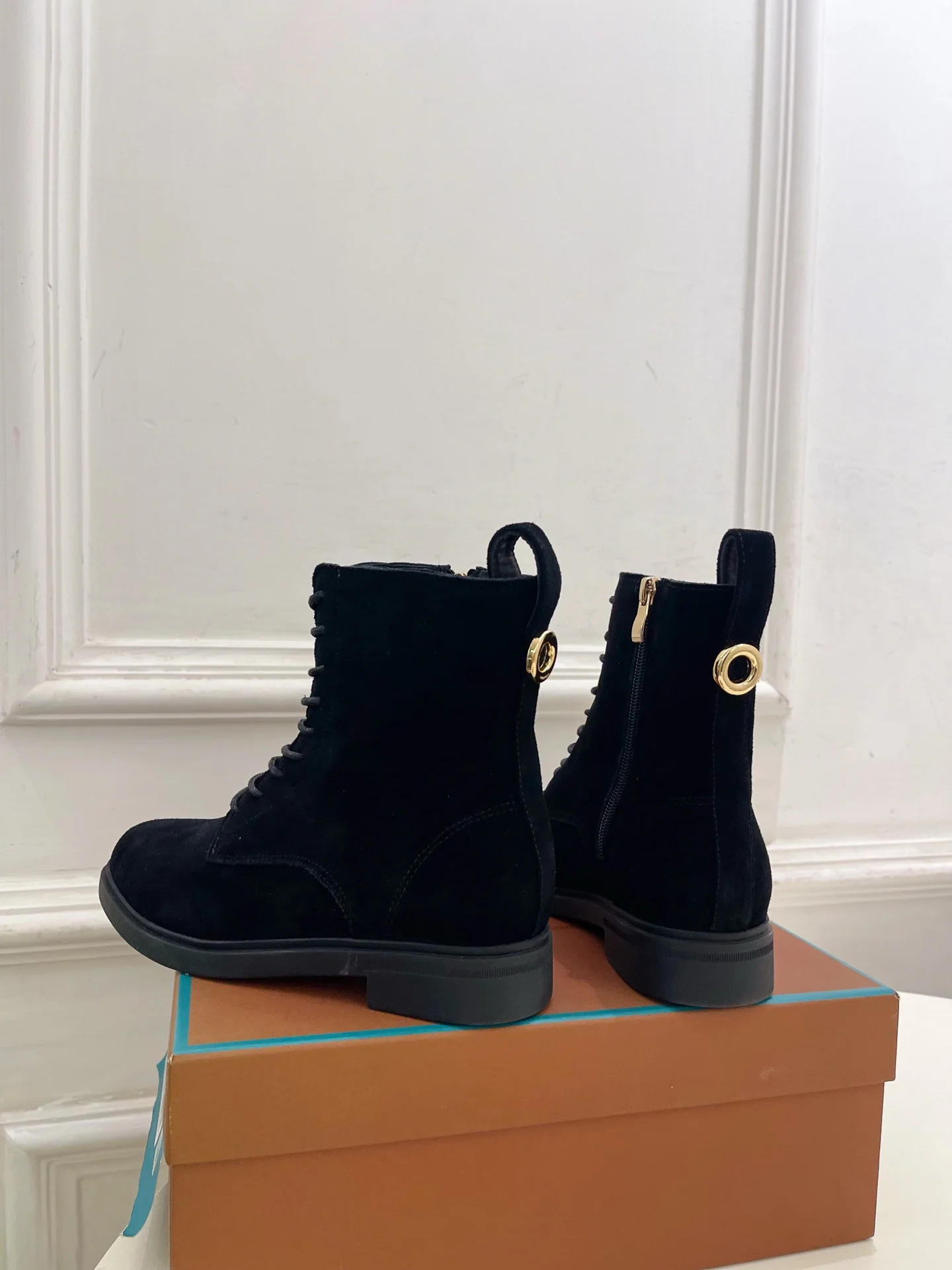 LORO PIANA Boots Calf Leather Black-Gold EU35-39 C60202609110211 - Image 8