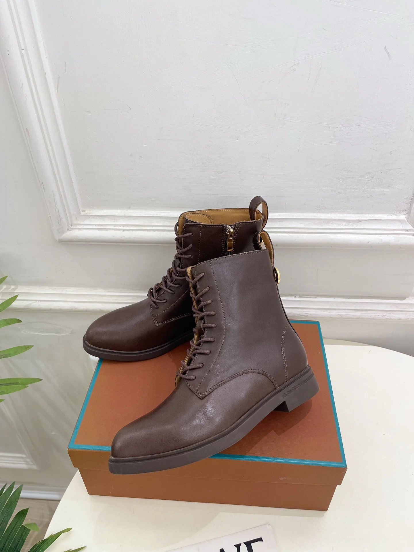 LORO PIANA Boots Calfskin Leather Brown EU35-39 C60202609110207 - Image 3