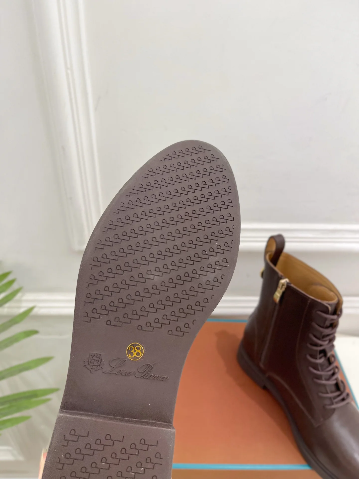 LORO PIANA Boots Calfskin Leather Brown EU35-39 C60202609110207 - Image 9