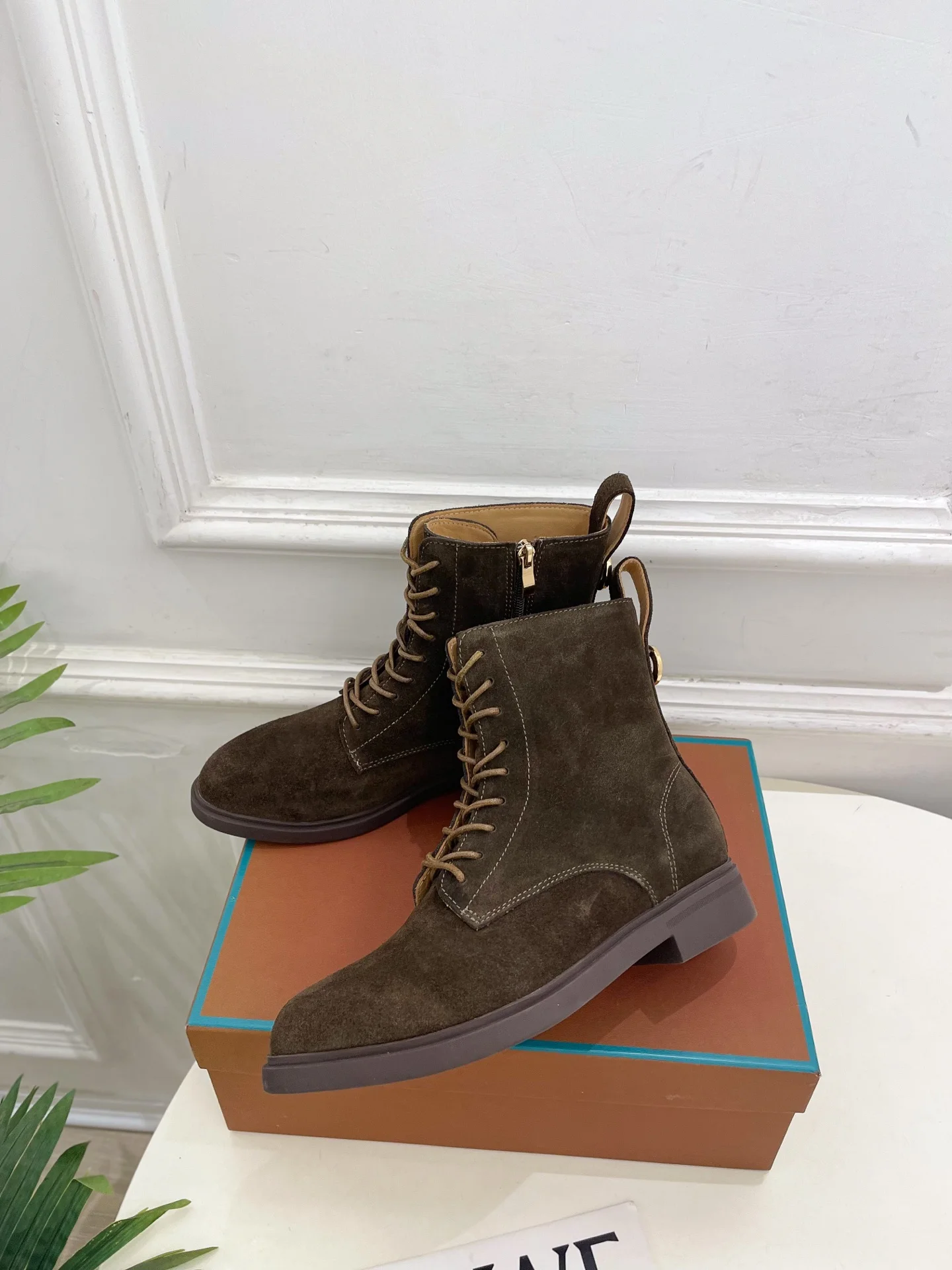 LORO PIANA Boots Calfskin Leather Brown EU35-39 C60202609110210 - Image 3