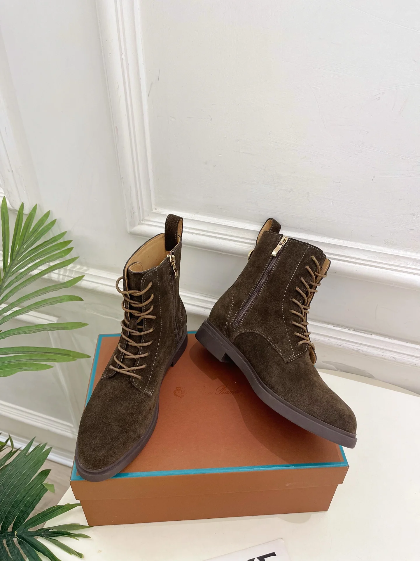 LORO PIANA Boots Calfskin Leather Brown EU35-39 C60202609110210 - Image 5