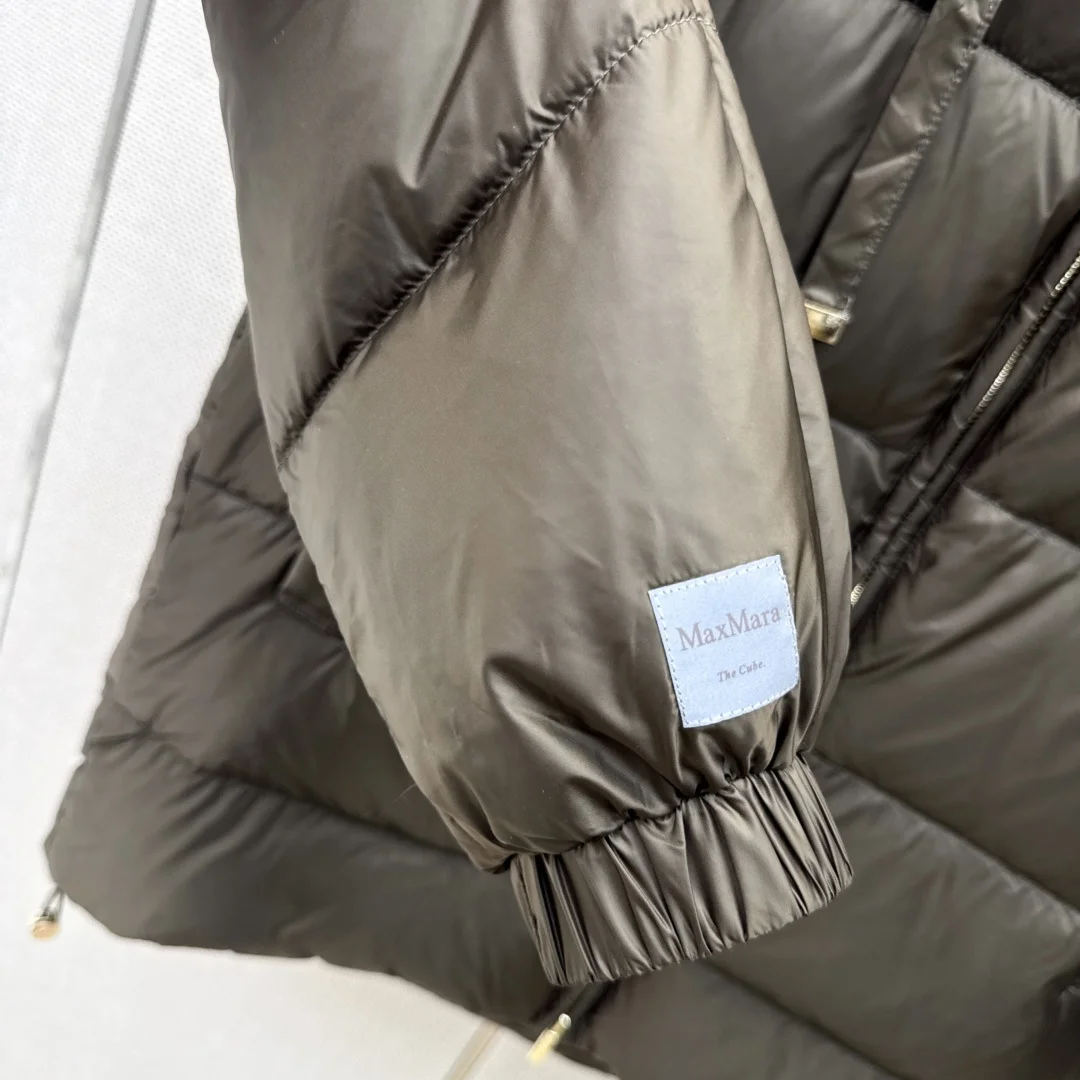 LORO PIANA Coats Goose Down Nylon Brown 38-44 E95202609060537 - Image 6