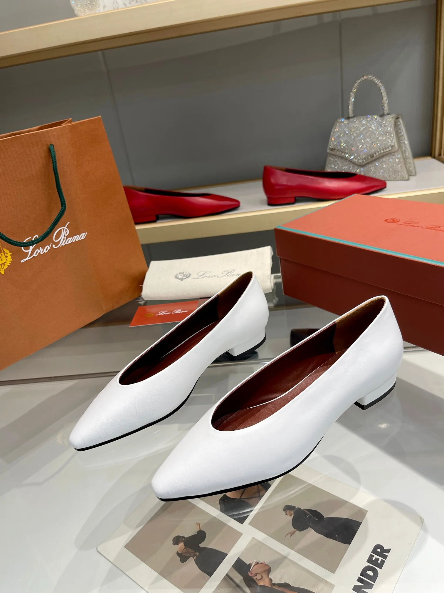 LORO PIANA Flats Sheep Leather White-Black EU35-42 B50202609111341