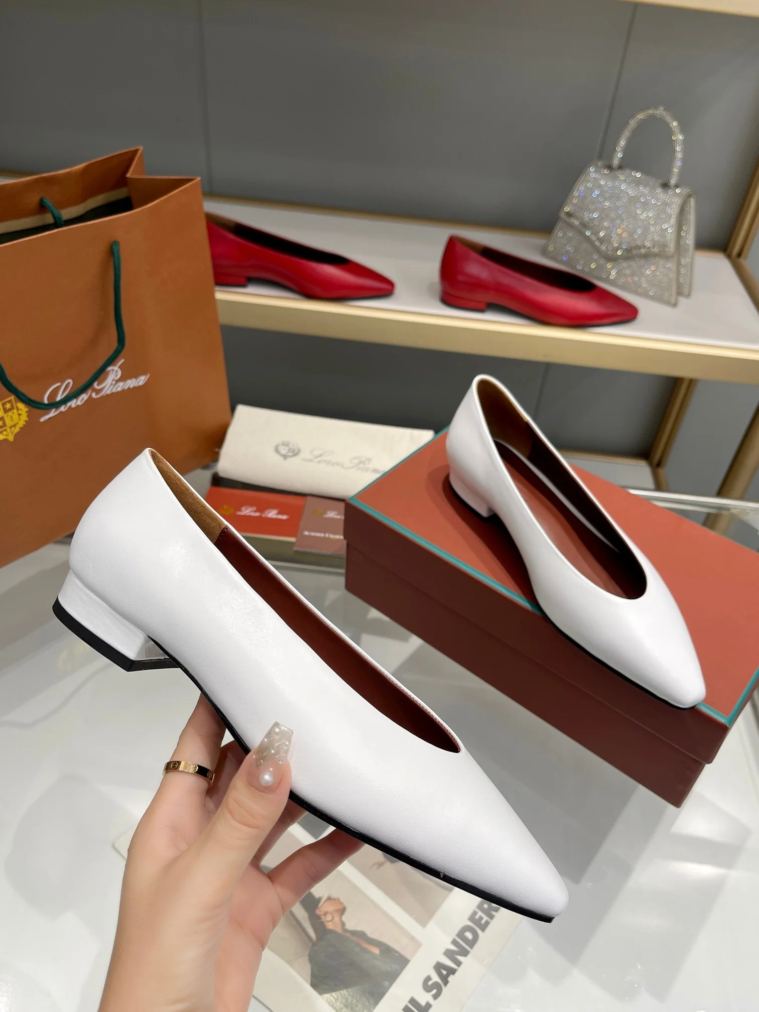 LORO PIANA Flats Sheep Leather White-Black EU35-42 B50202609111341 - Image 8