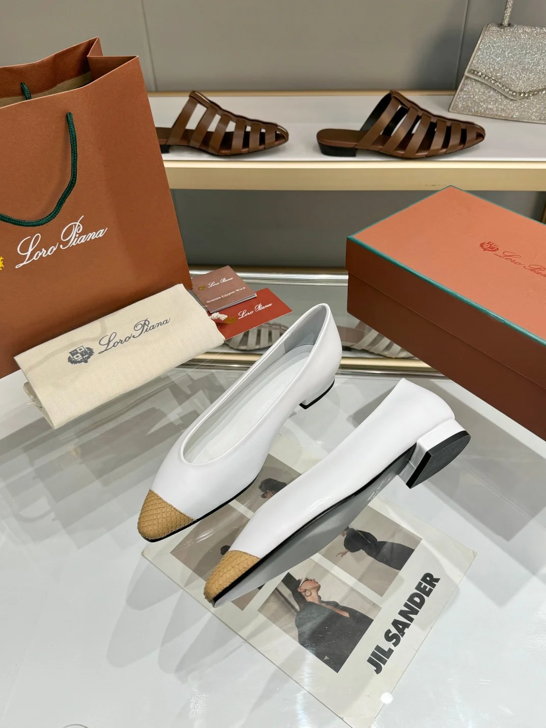 LORO PIANA Flats Sheepskin Leather White-Tan EU35-42 B50202609111324 - Image 2
