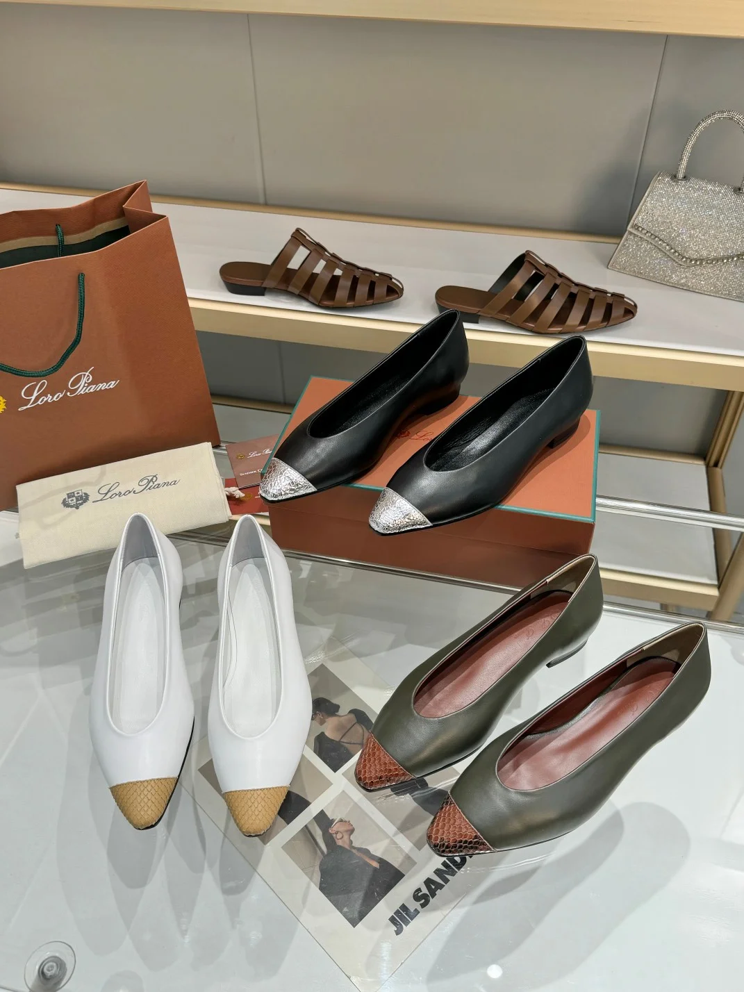 LORO PIANA Flats Sheepskin Leather White-Tan EU35-42 B50202609111324 - Image 9