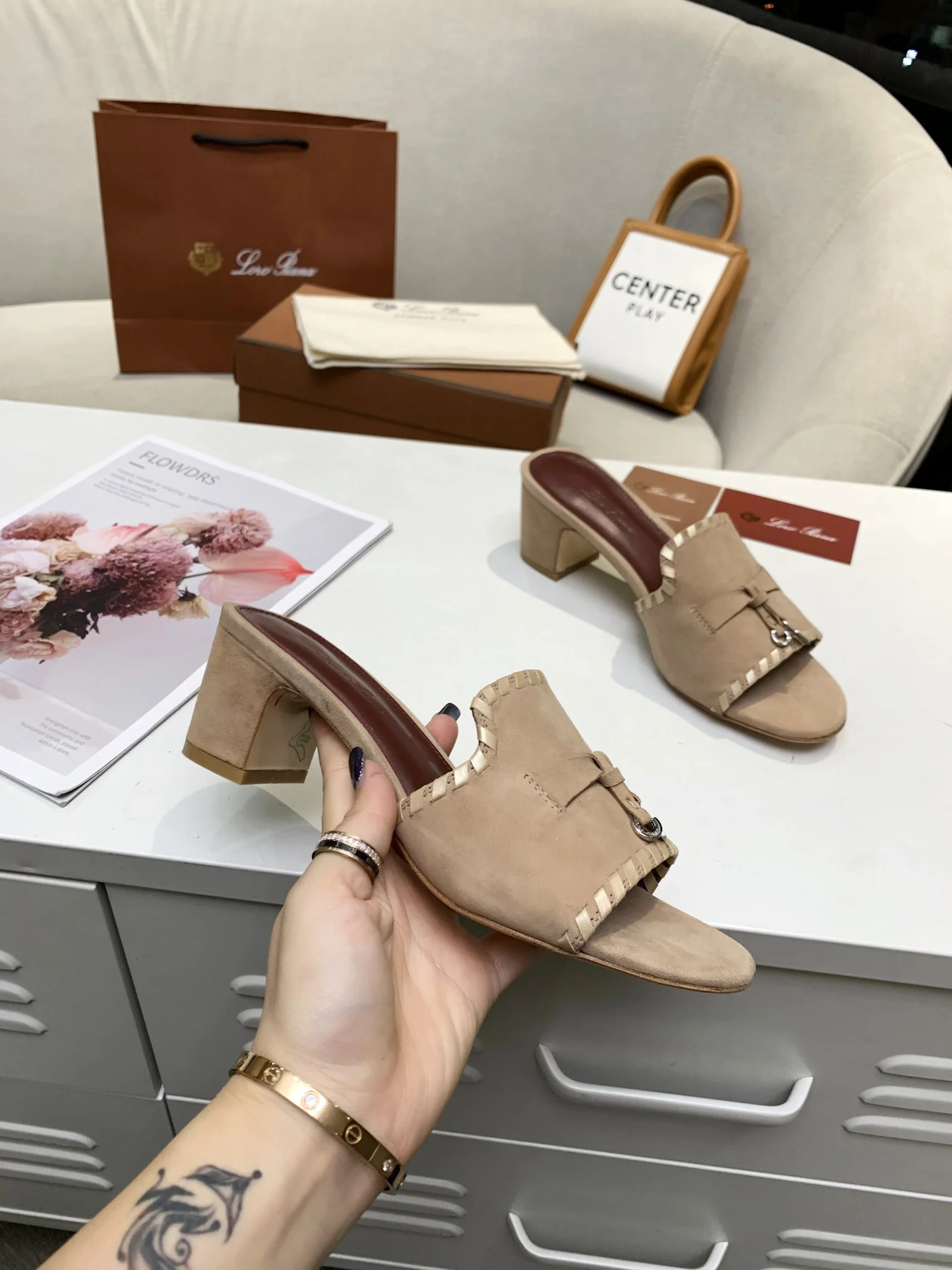 LORO PIANA Mules Cashmere Leather Beige-Brown EU35-41 B30202609111286