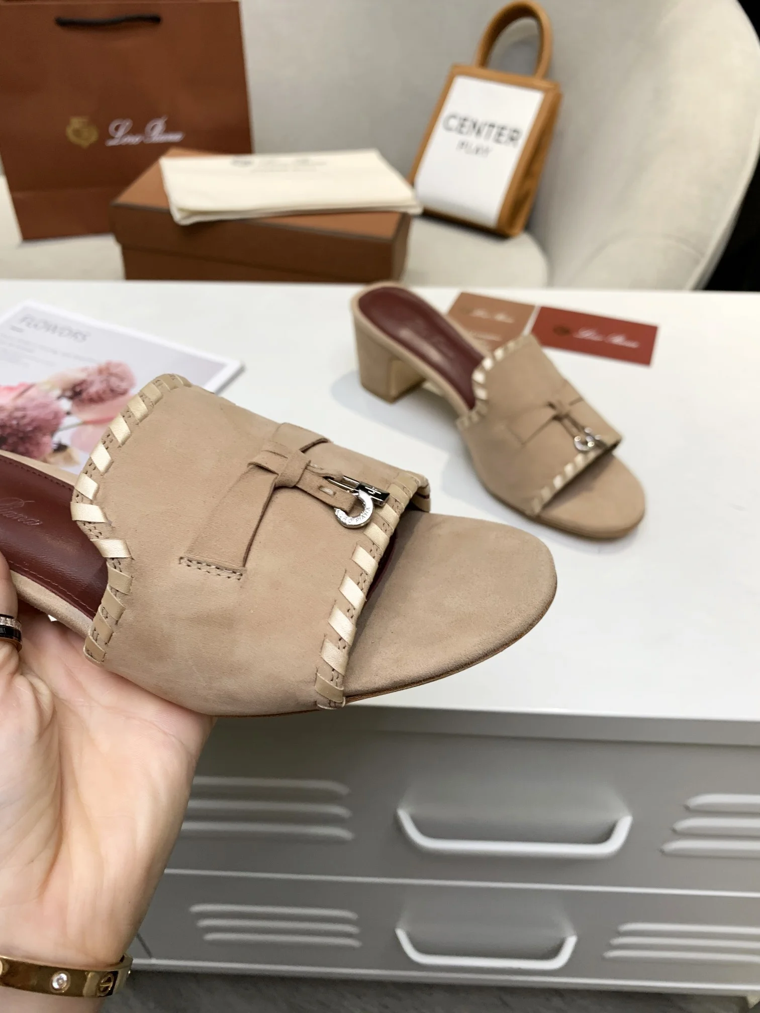 LORO PIANA Mules Cashmere Leather Beige-Brown EU35-41 B30202609111286 - Image 5