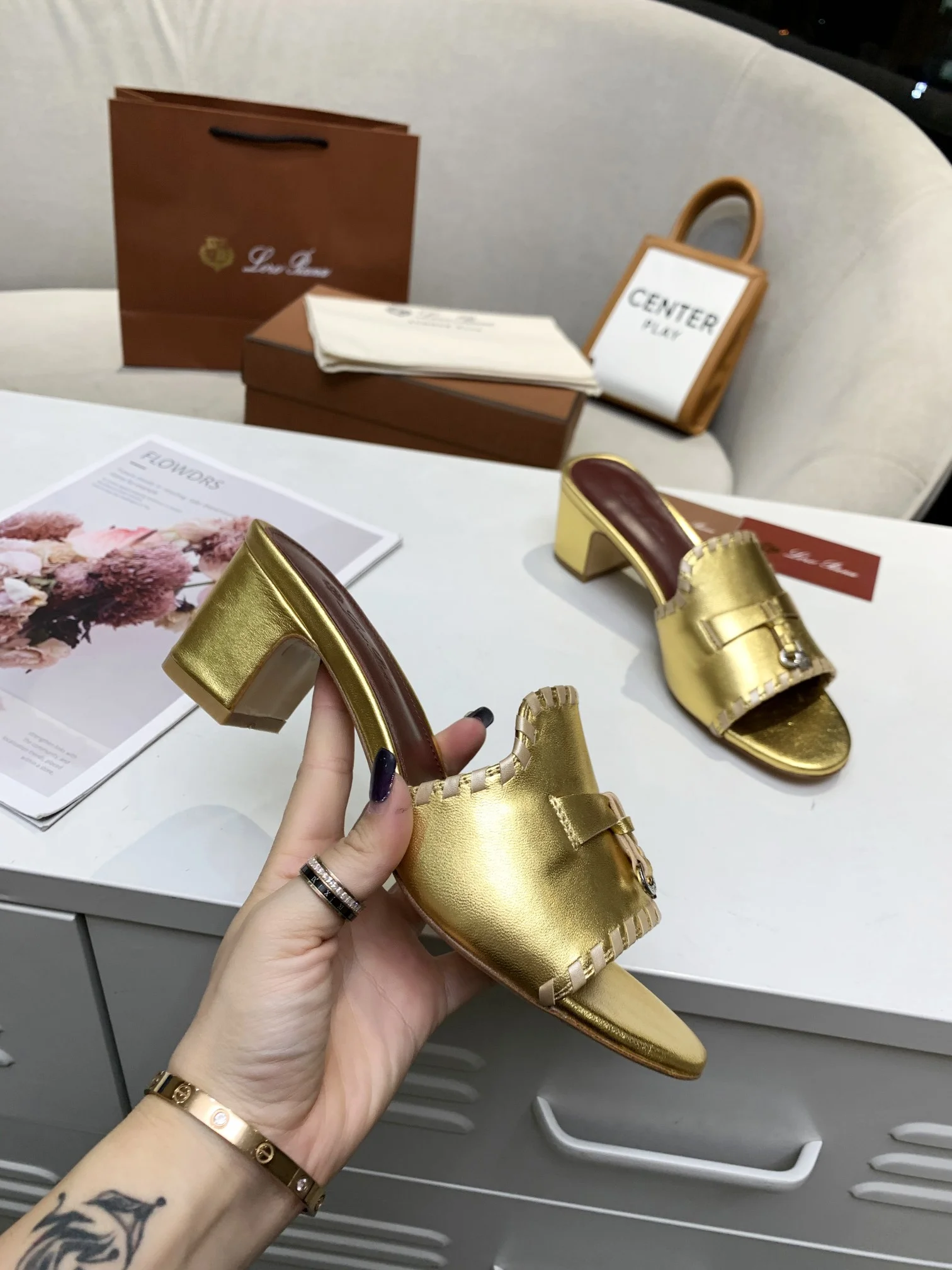 LORO PIANA Mules Cashmere Leather Gold-Brown EU35-41 B30202609111282