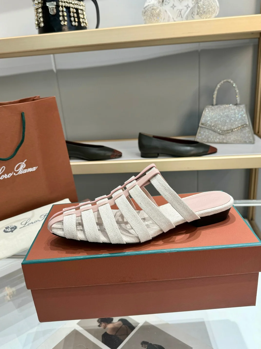 LORO PIANA Mules Lamb Leather Beige-Pink EU35-42 B50202609111326 - Image 5