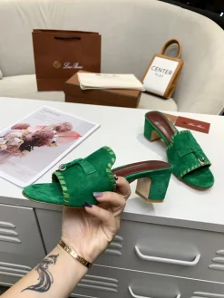 Alternative view of LORO PIANA Slides Cashmere Green-Brown EU35-41 B30202609111284