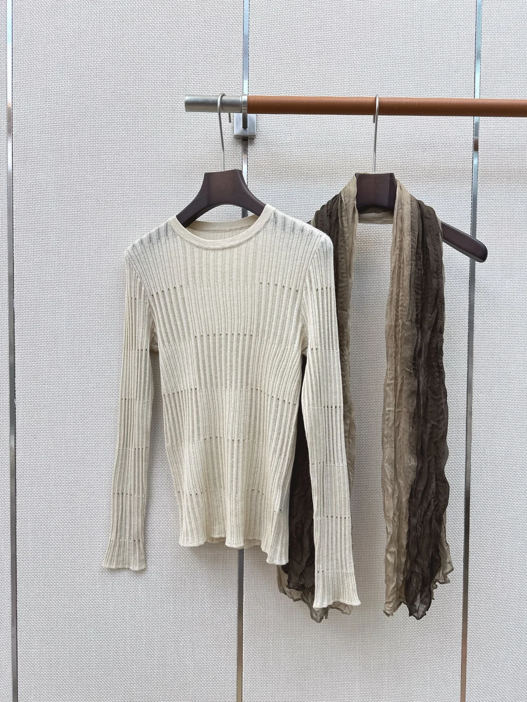 LORO PIANA Sweaters Cream-Brown S-L B15202609060540