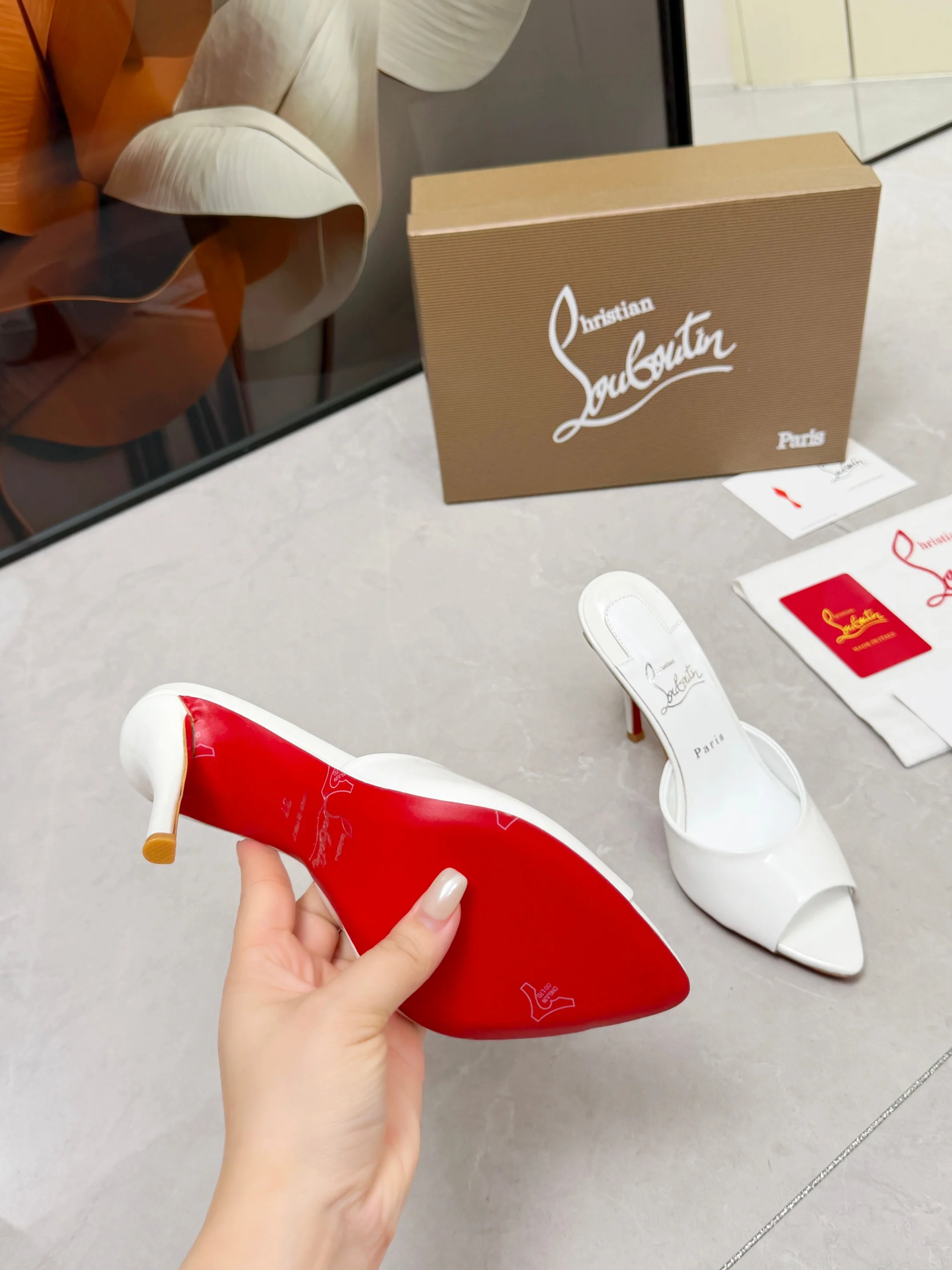 LOUBOUTIN Heels White-Red B60202609110677 - Image 5