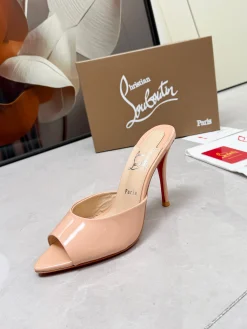 LOUBOUTIN Mules Patent Leather Nude-Red EU35-39 B60202609110678