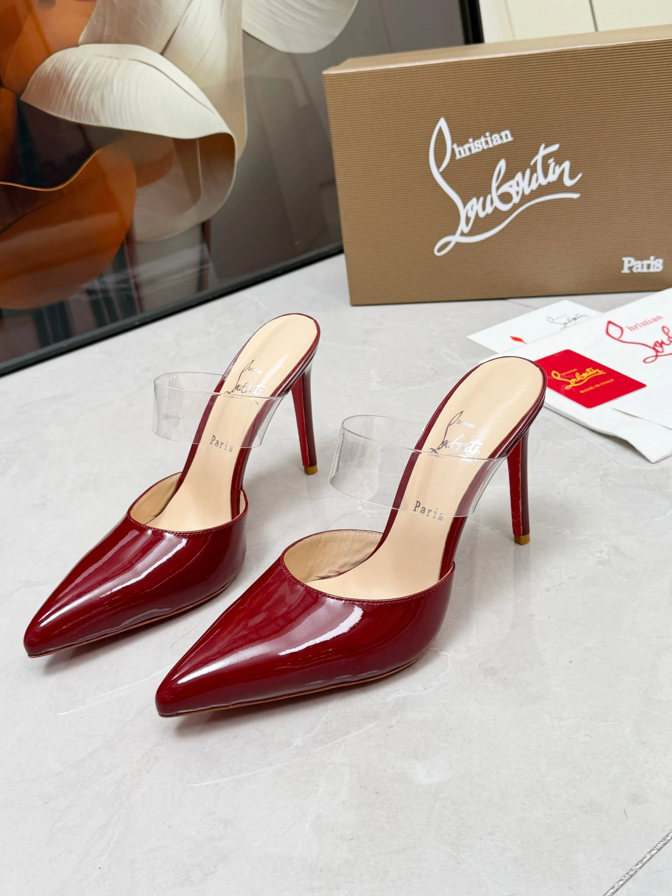 LOUBOUTIN Mules Patent Leather Red-Clear EU35-39 B80202609110680 - Image 9