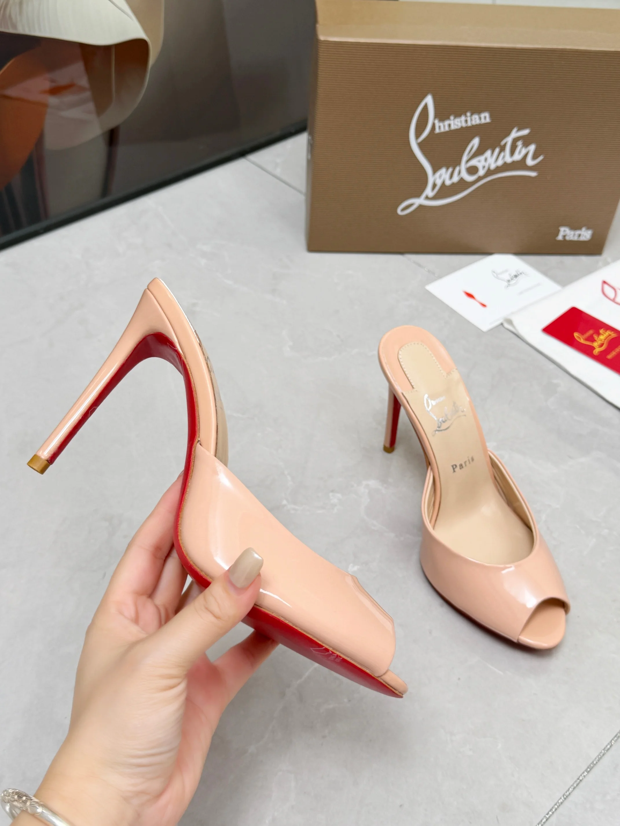 LOUBOUTIN Pumps Beige-Red B60202609110674 - Image 3
