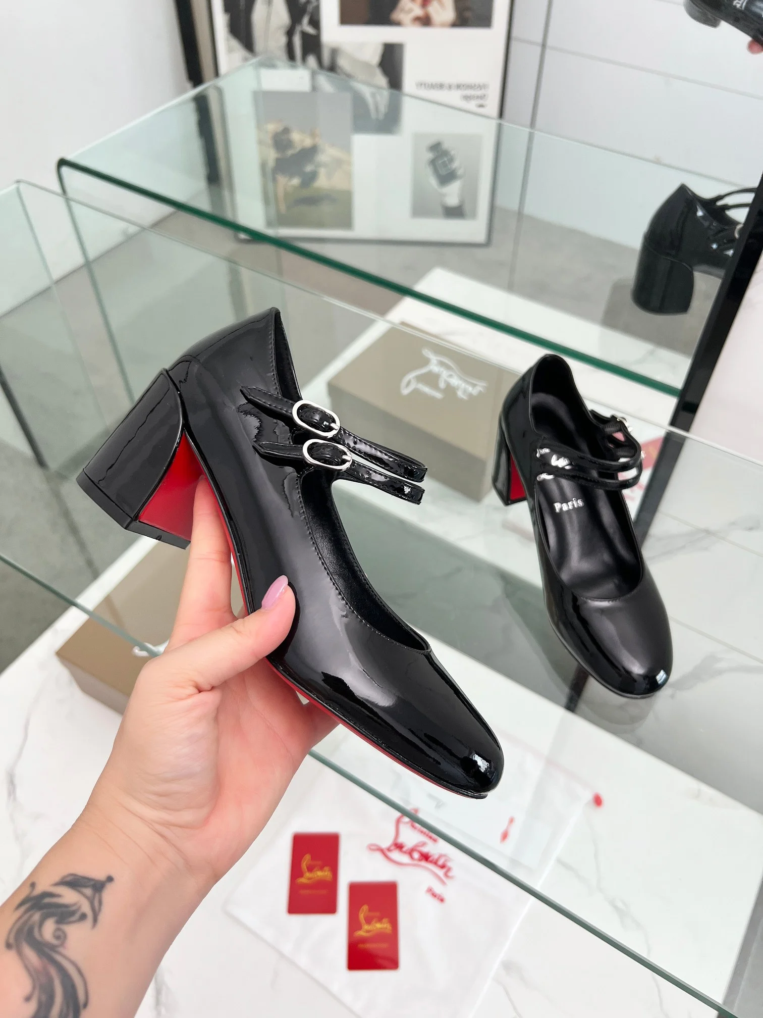 LOUBOUTIN Pumps Black-Red B80202609110010 - Image 4