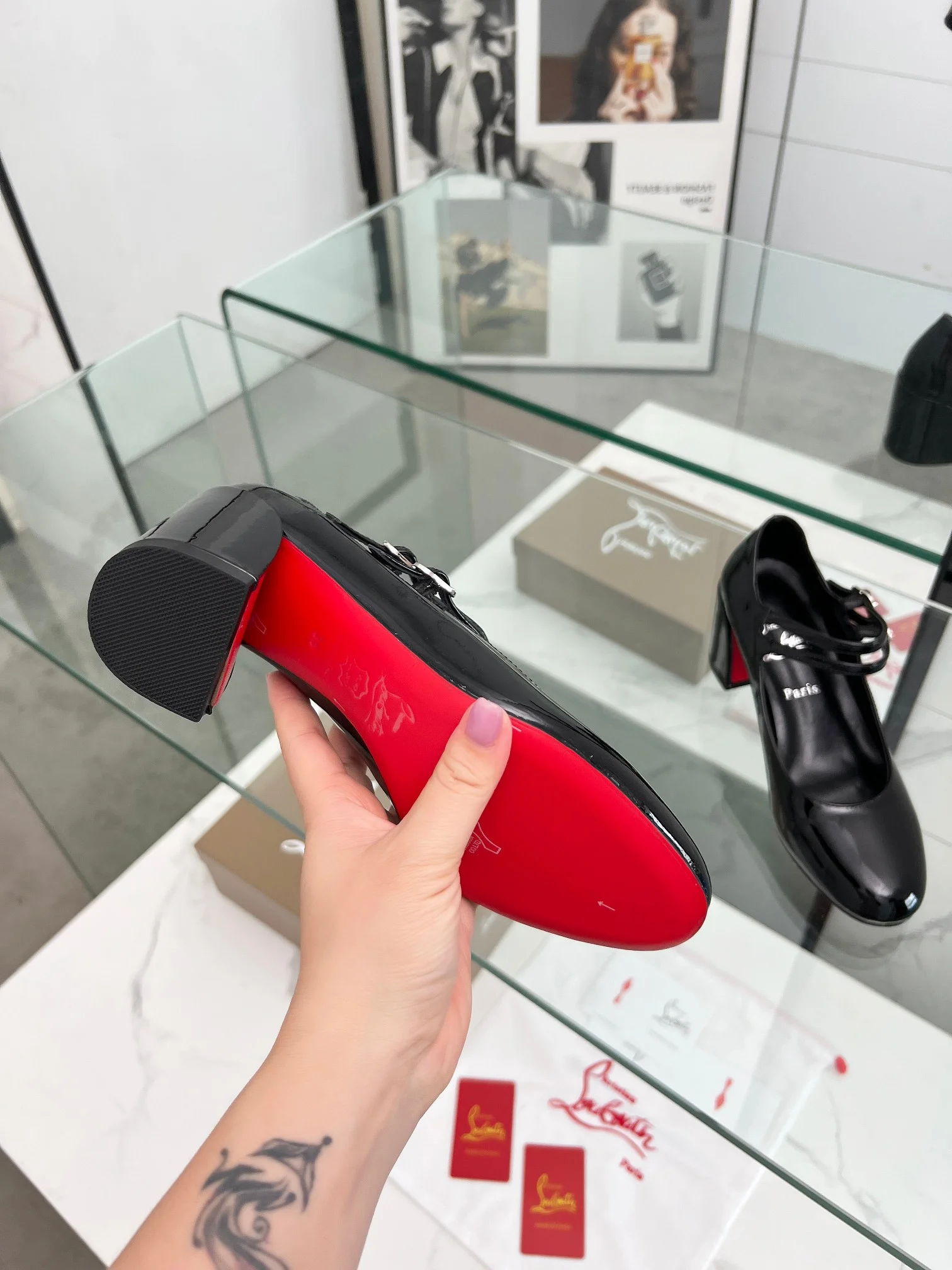 LOUBOUTIN Pumps Black-Red B80202609110010 - Image 8