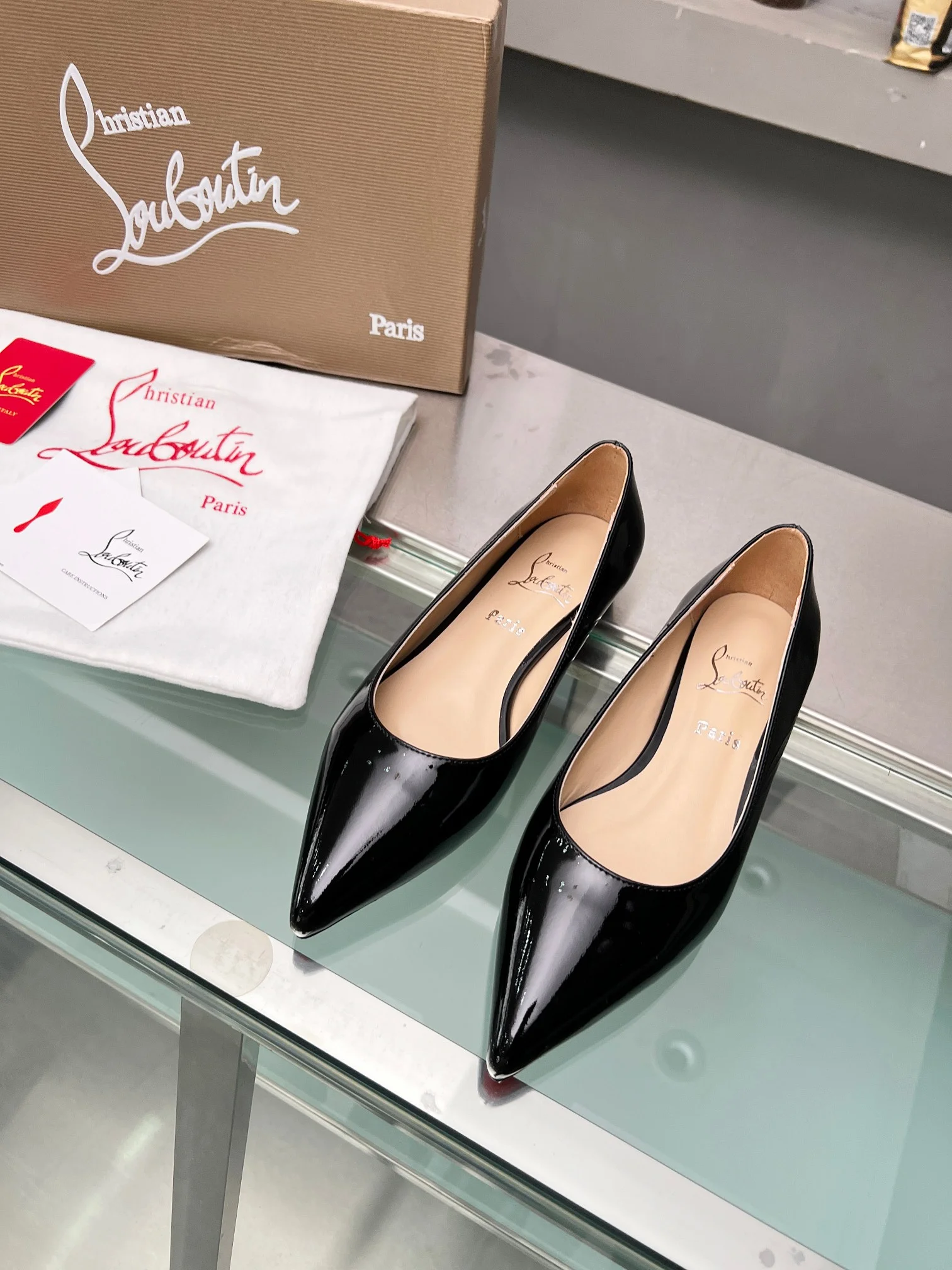 LOUBOUTIN Pumps Patent Leather Black EU35-39 B60202609110032 - Image 7