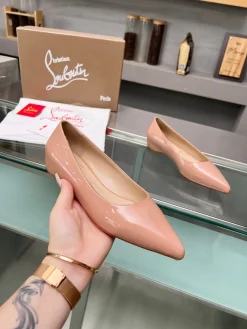 LOUBOUTIN Pumps Patent Leather Pink-Beige EU35-39 B60202609110033