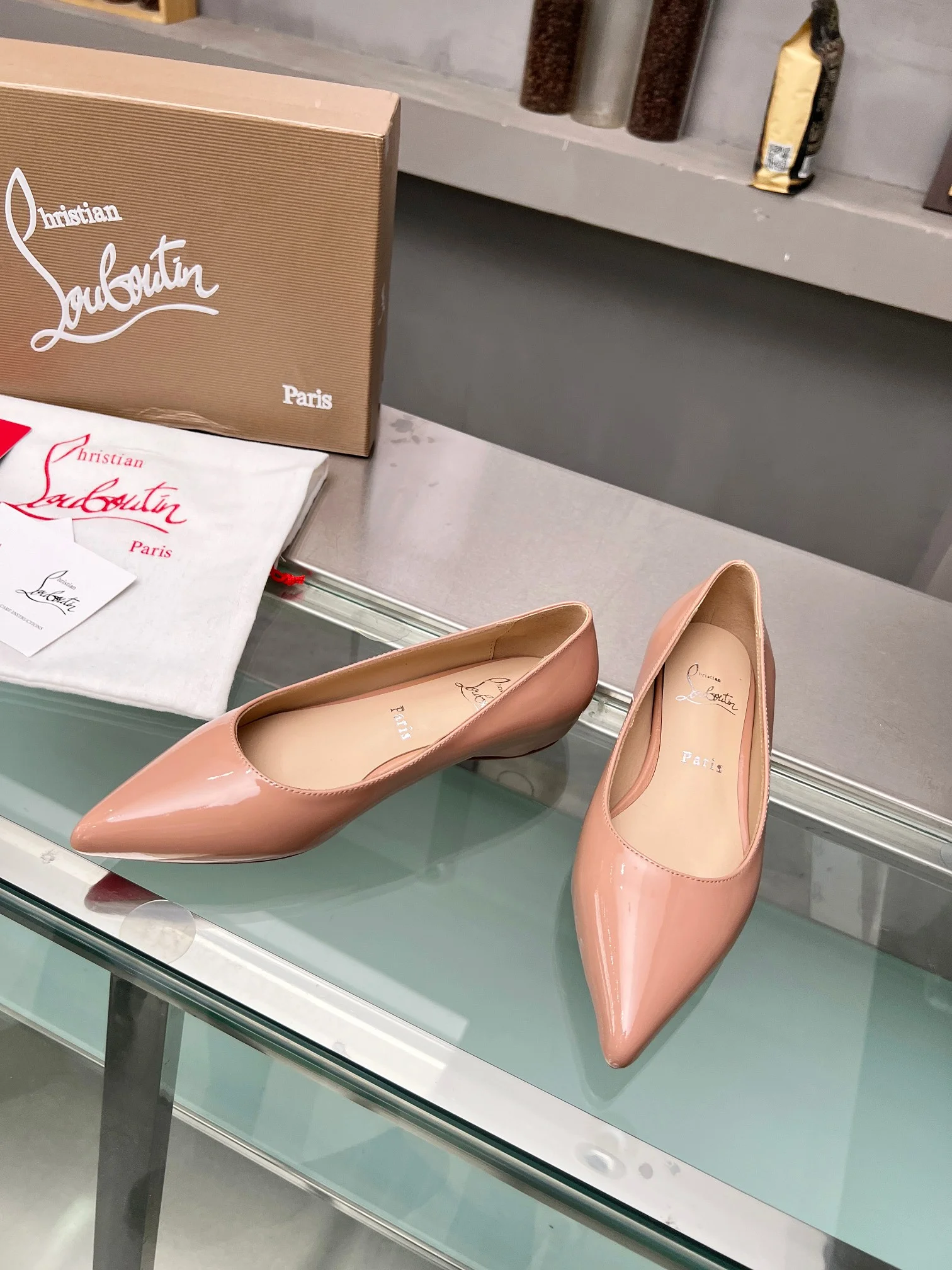 LOUBOUTIN Pumps Patent Leather Pink-Beige EU35-39 B60202609110033 - Image 7