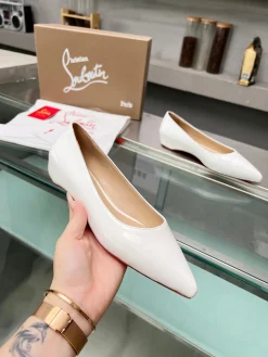 LOUBOUTIN Pumps White B60202609110034