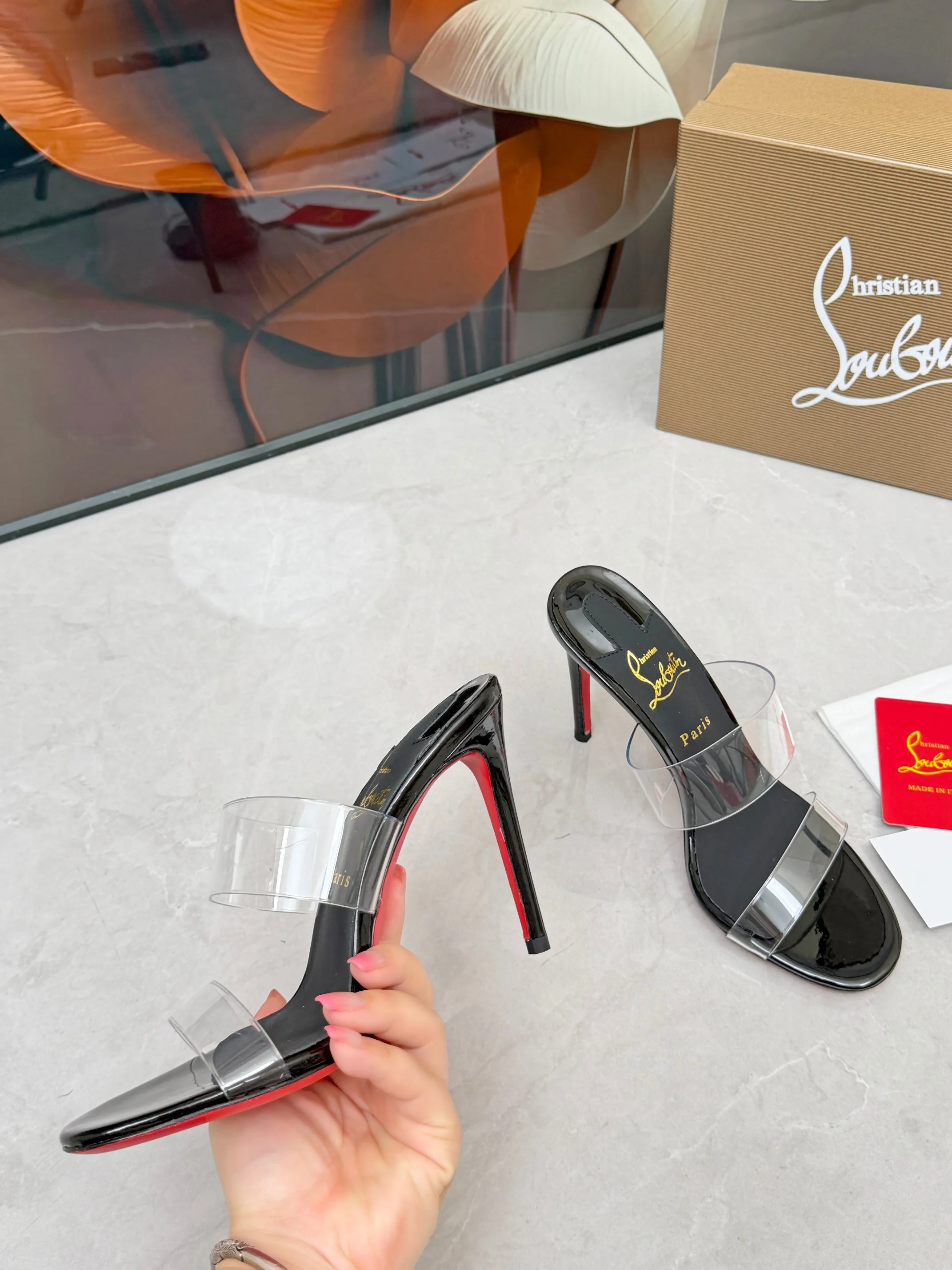 LOUBOUTIN Sandals Black-Red B60202609110017 - Image 4